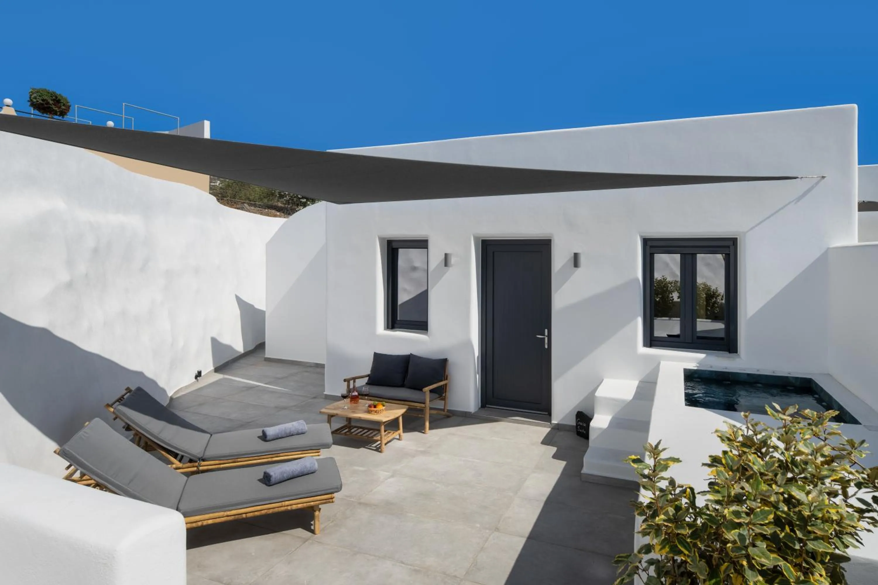 Terra Vecchia Suites