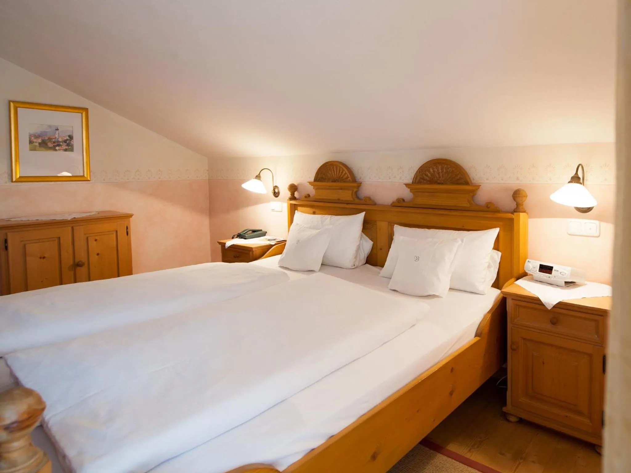 Bed in Landhaus Benediktenhof