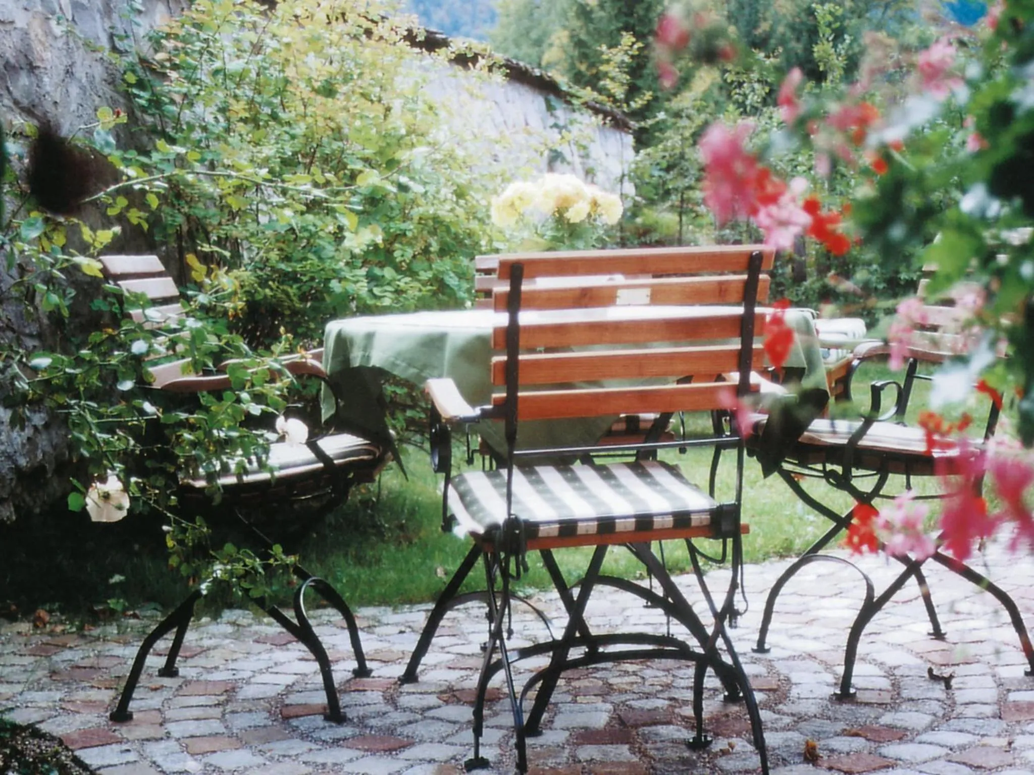 Facade/entrance in Landhaus Benediktenhof