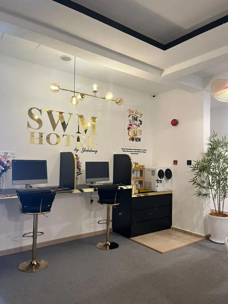 Property building in SWM Hotel Property building in SWM Hotel