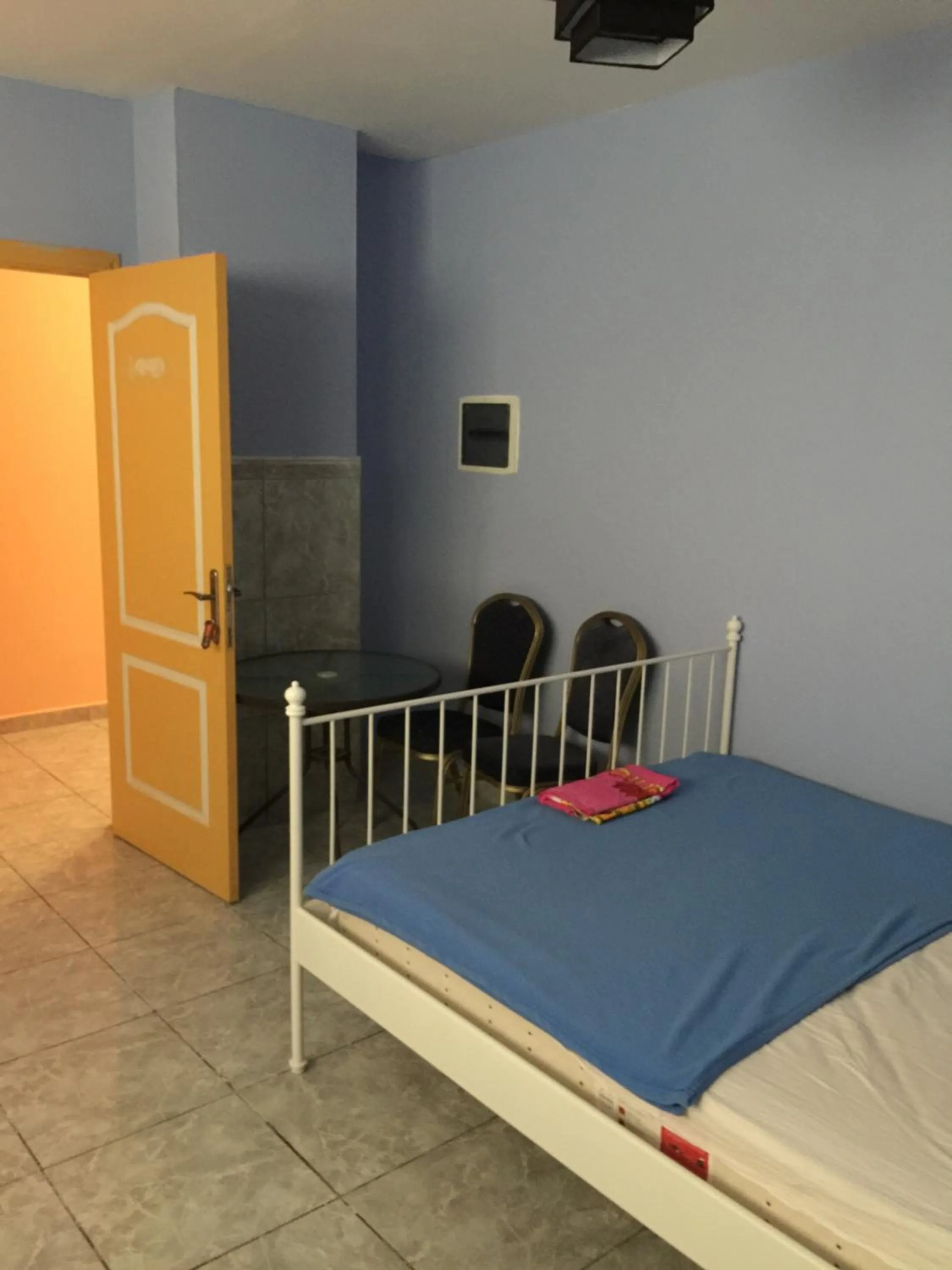 Bedroom, Bed in Tenerife Hostel