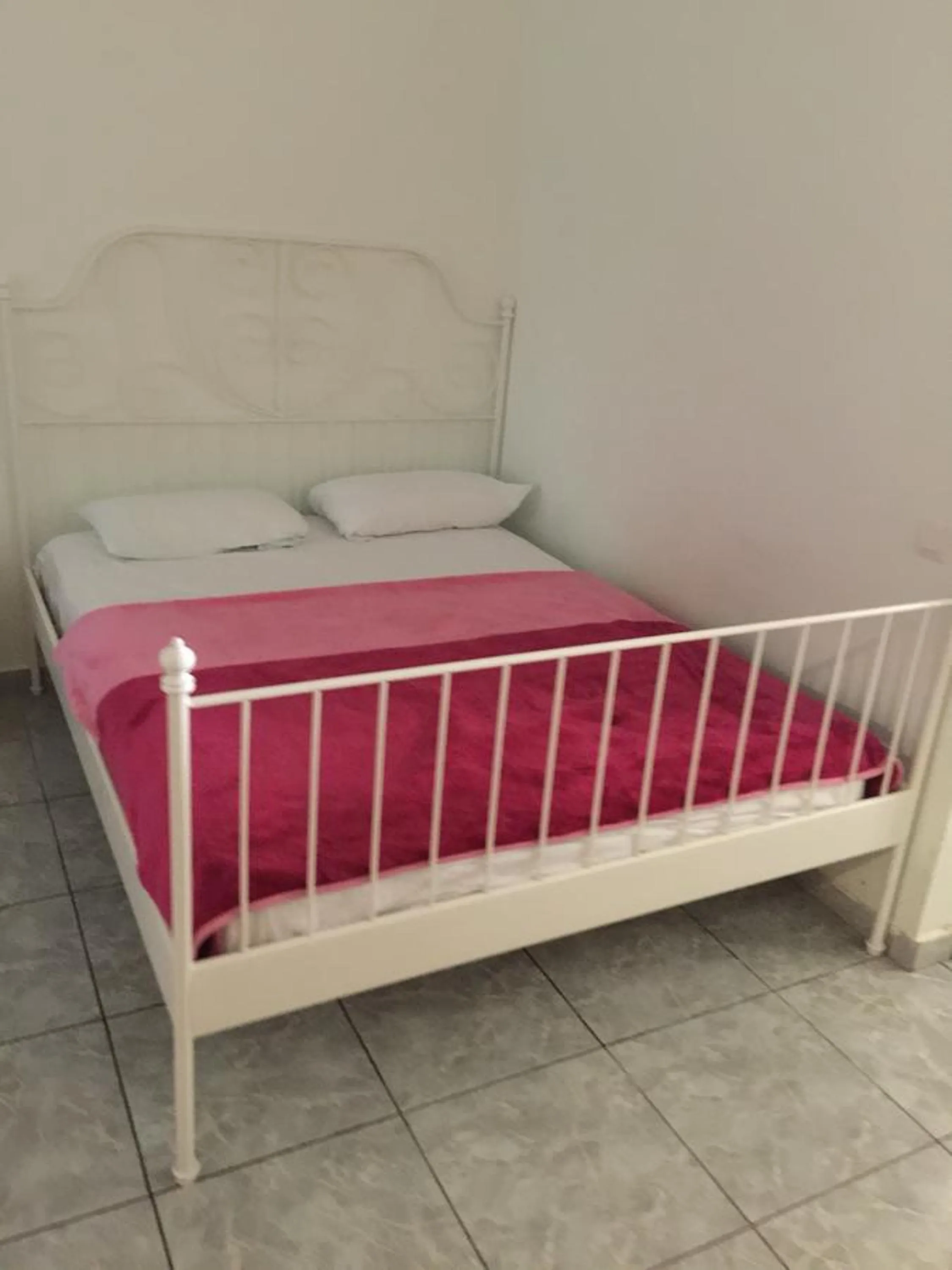 Bedroom, Bed in Tenerife Hostel