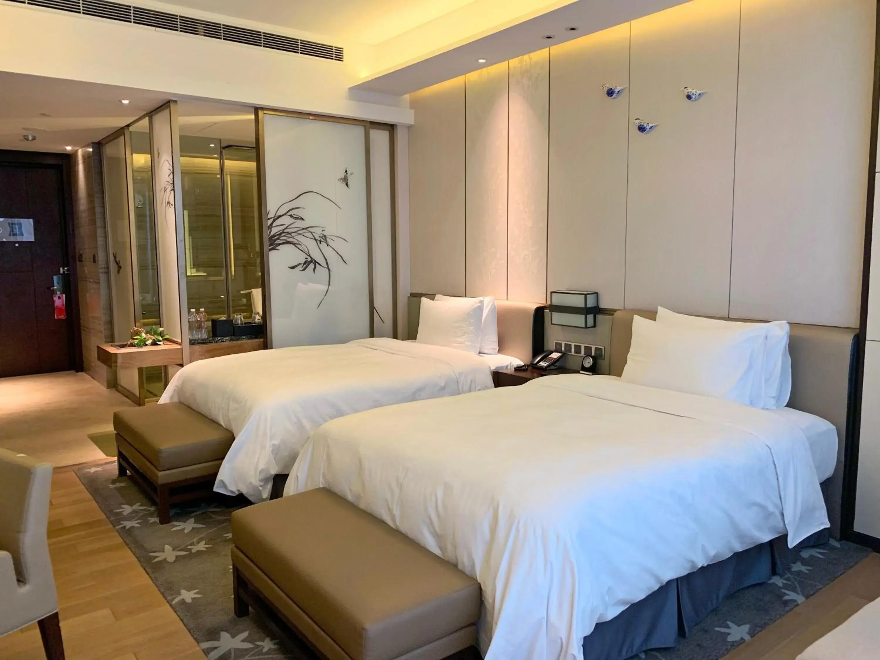 Bedroom, Bed in HUALUXE Hotels & Resorts Nanchang High-Tech Zone, an IHG Hotel Bedroom, Bed in HUALUXE Hotels & Resorts Nanchang High-Tech Zone, an IHG Hotel