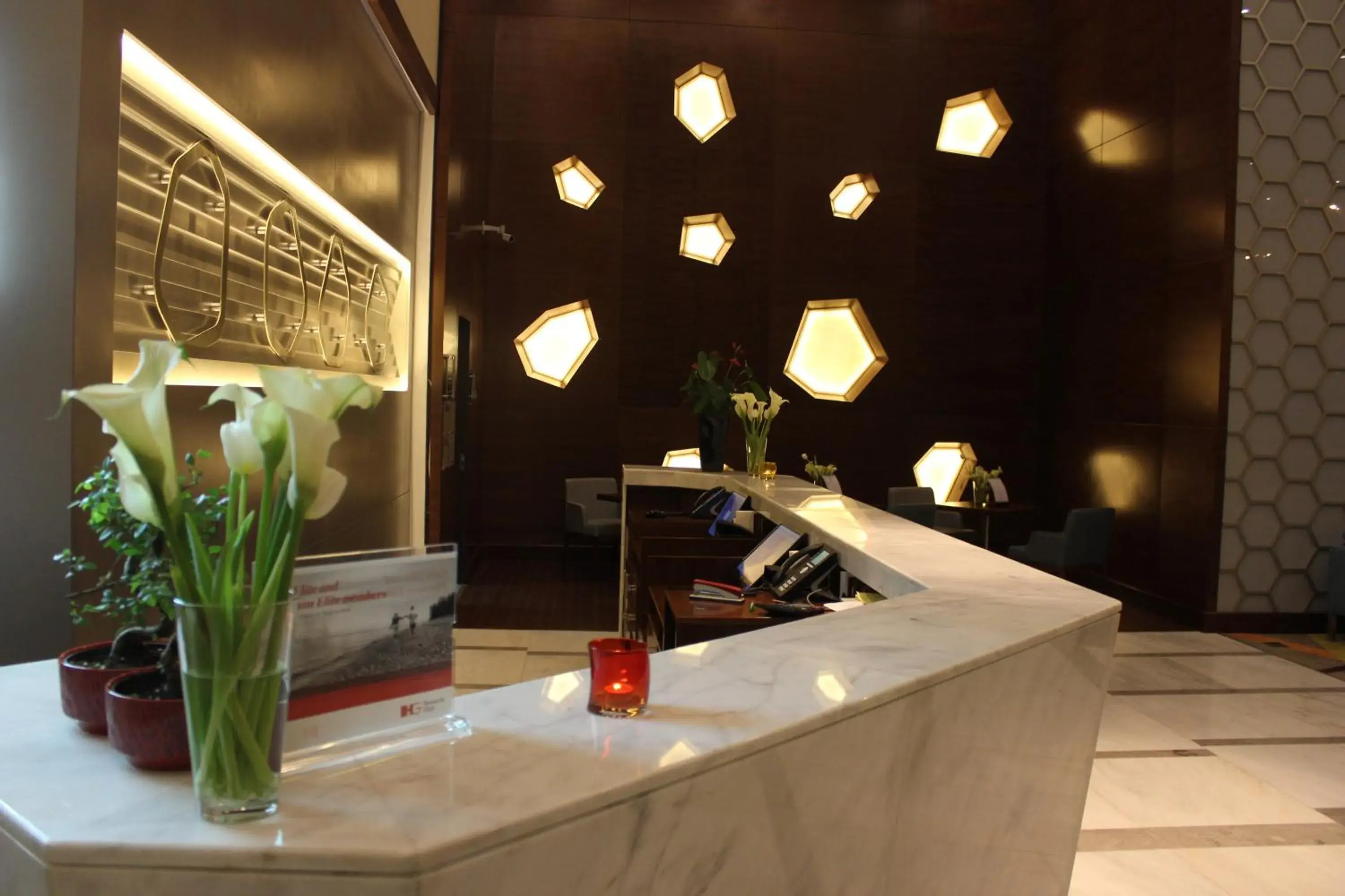 Lobby or reception in Holiday Inn Jeddah Gateway by IHG Lobby or reception in Holiday Inn Jeddah Gateway by IHG