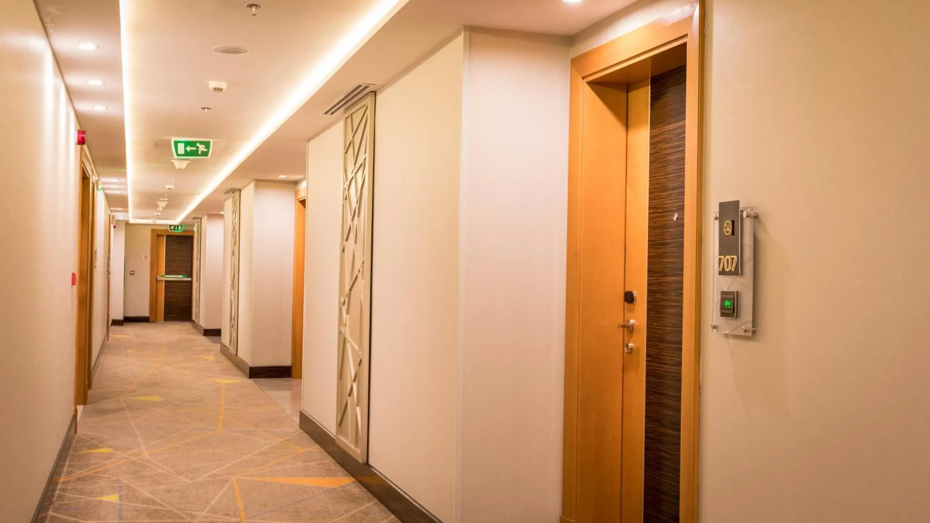 Lobby or reception in Holiday Inn Jeddah Gateway by IHG Lobby or reception in Holiday Inn Jeddah Gateway by IHG