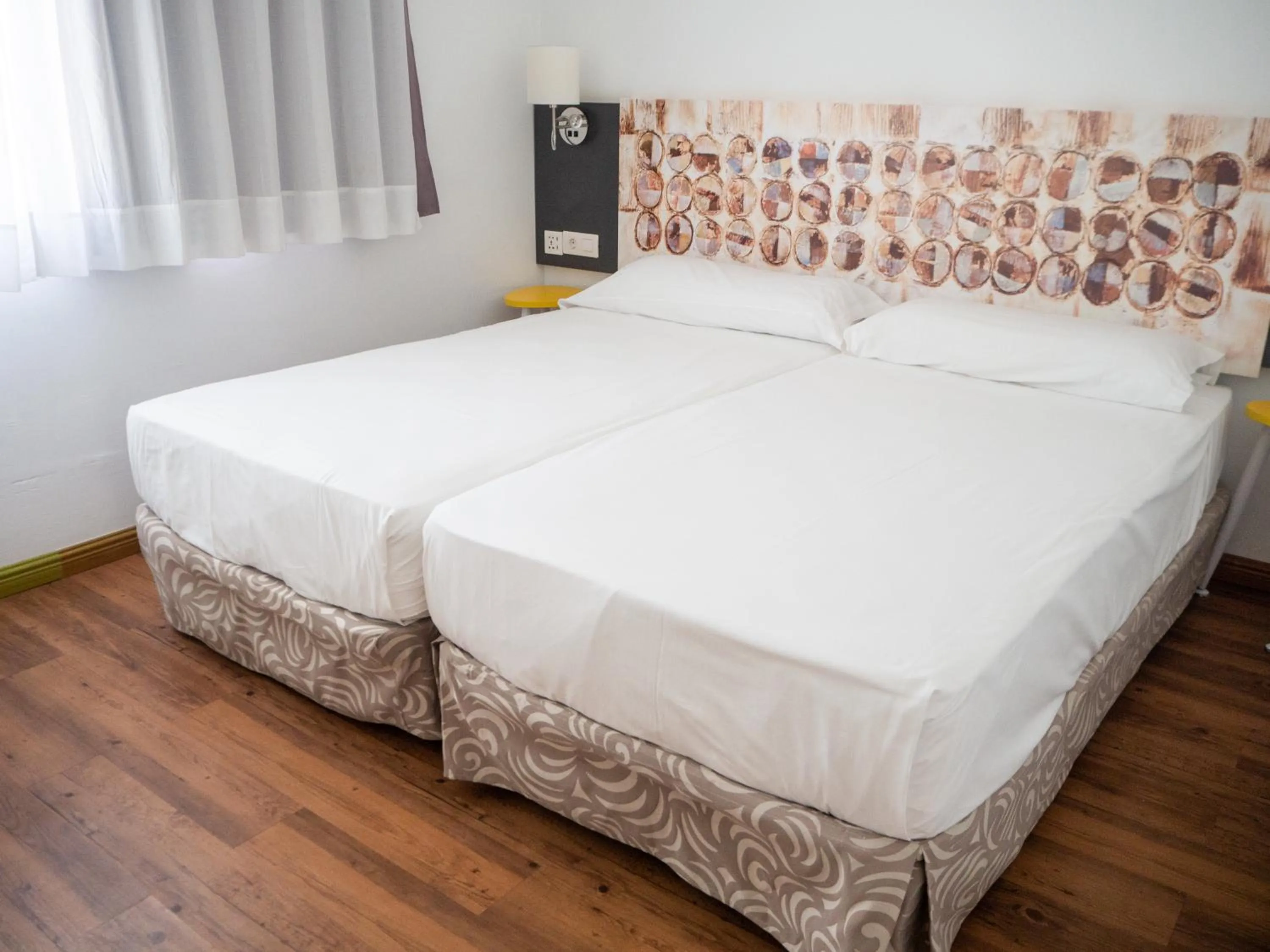 Bedroom, Bed in Hotel Plaza Palmeras