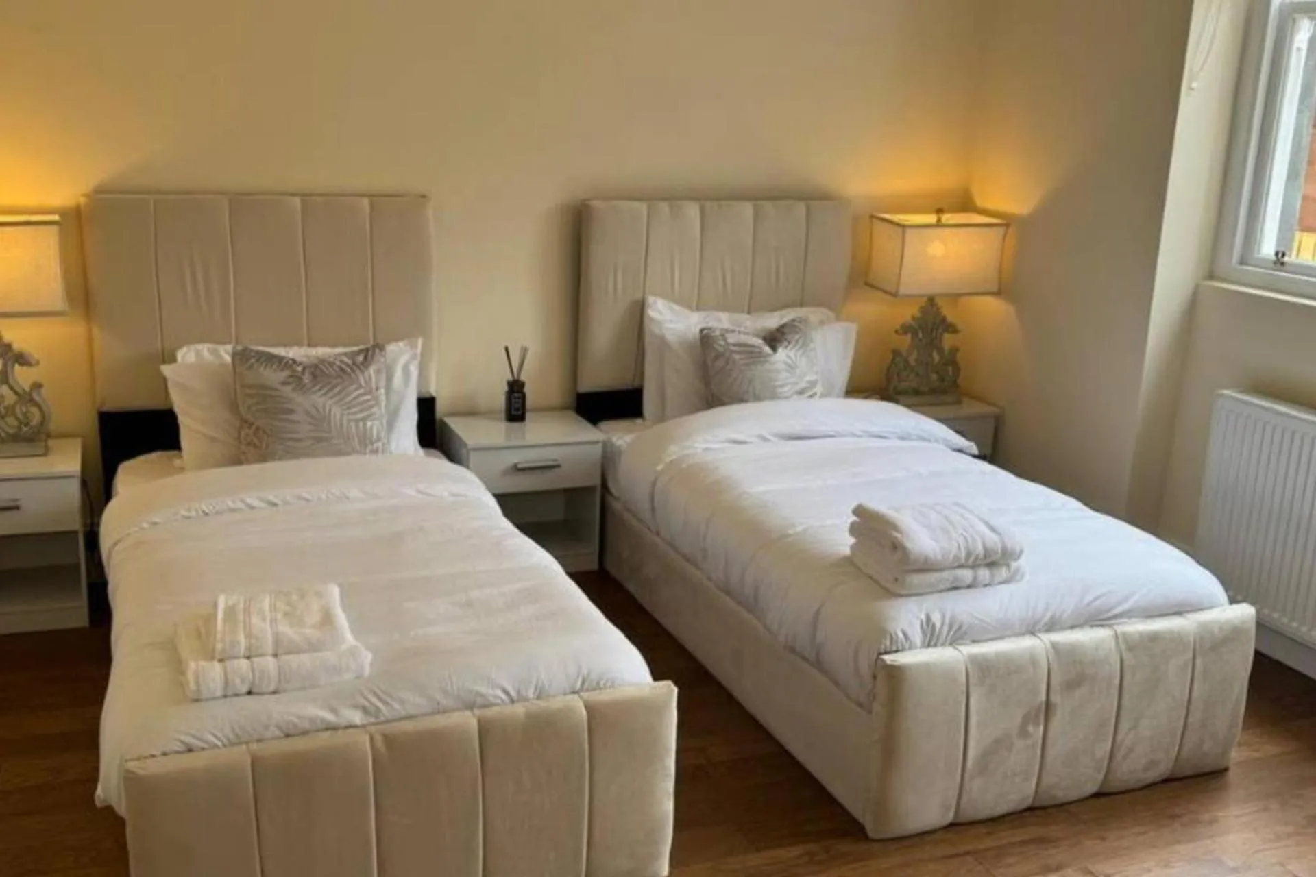 Glasgow Central Paradise - Spacious 3- Bed House