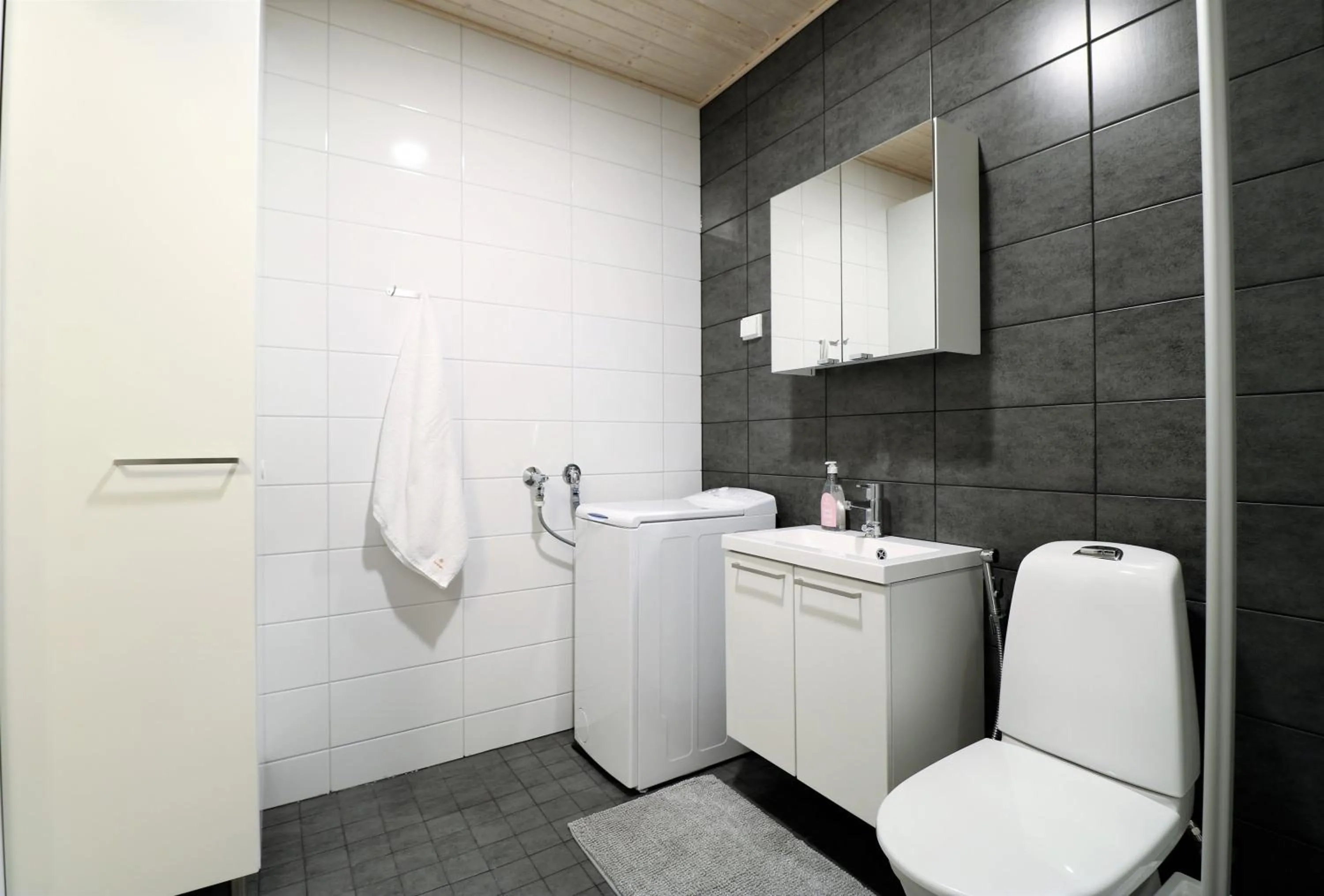 Forenom Serviced Apartments Espoo Perusmäki 2