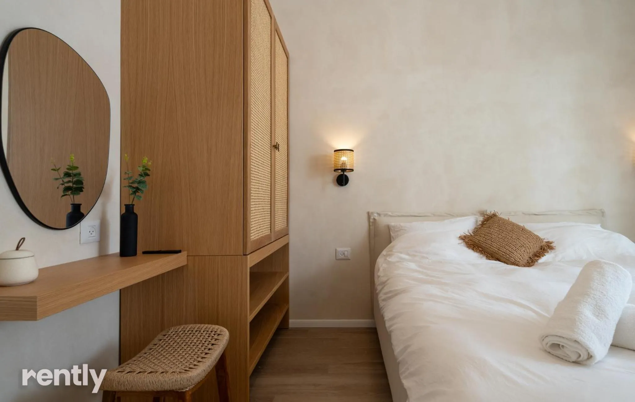 Bed in Luxury Suites With Balcony And Jacuzzi At Sea Side By Rently