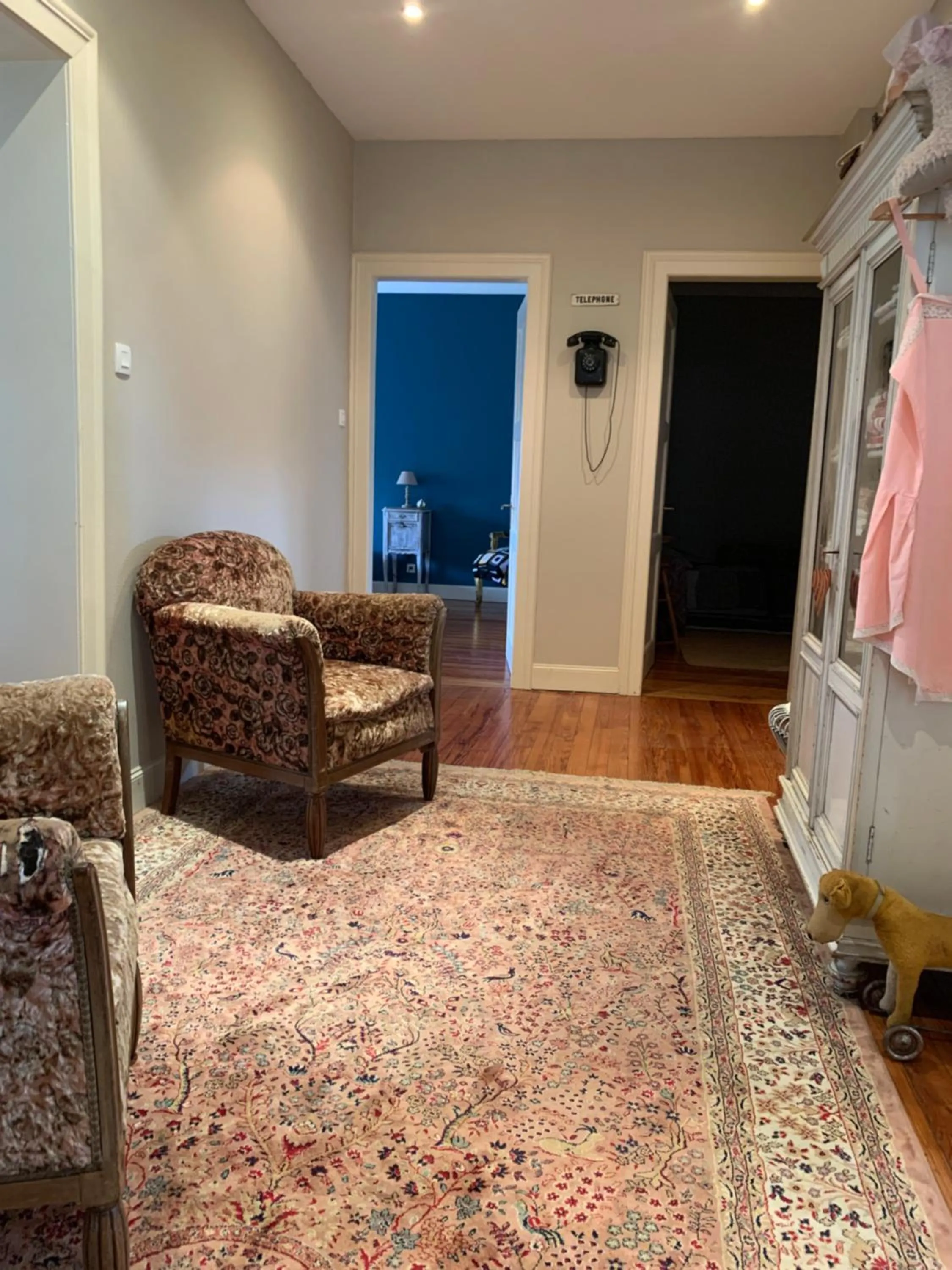 Living room in La Chambre de Marie