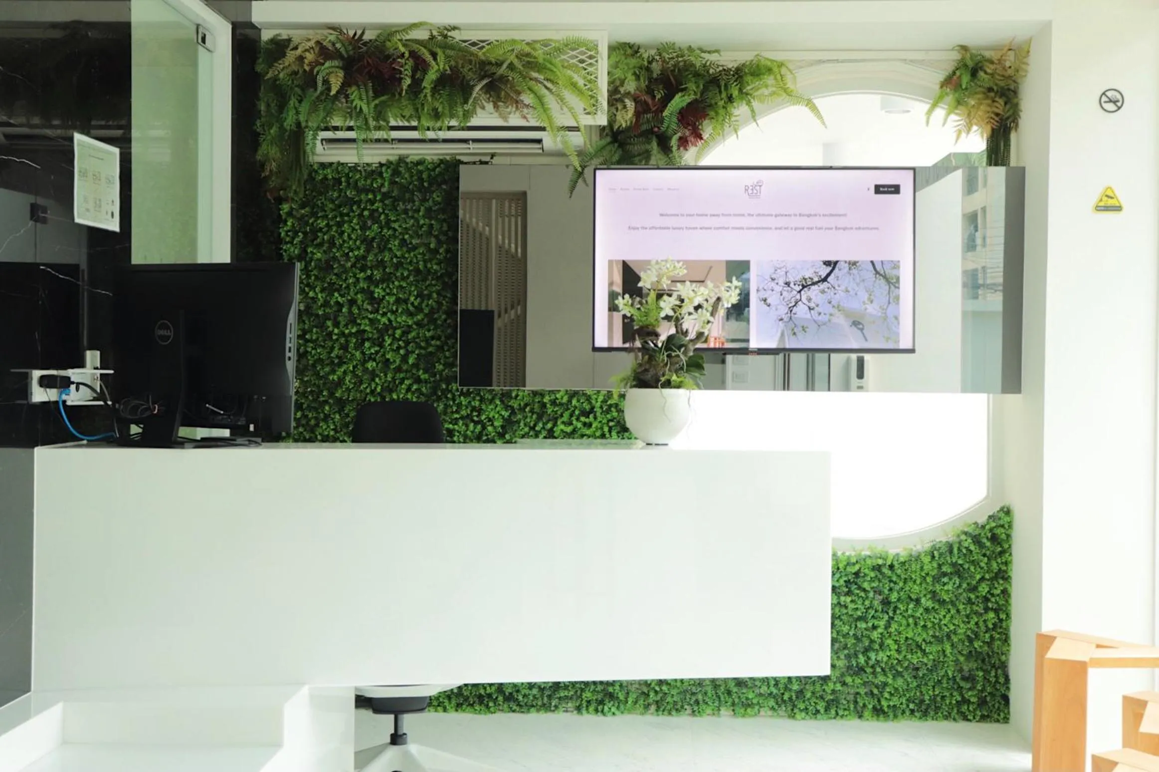 Lobby or reception in ResT Bangkok Poshtel