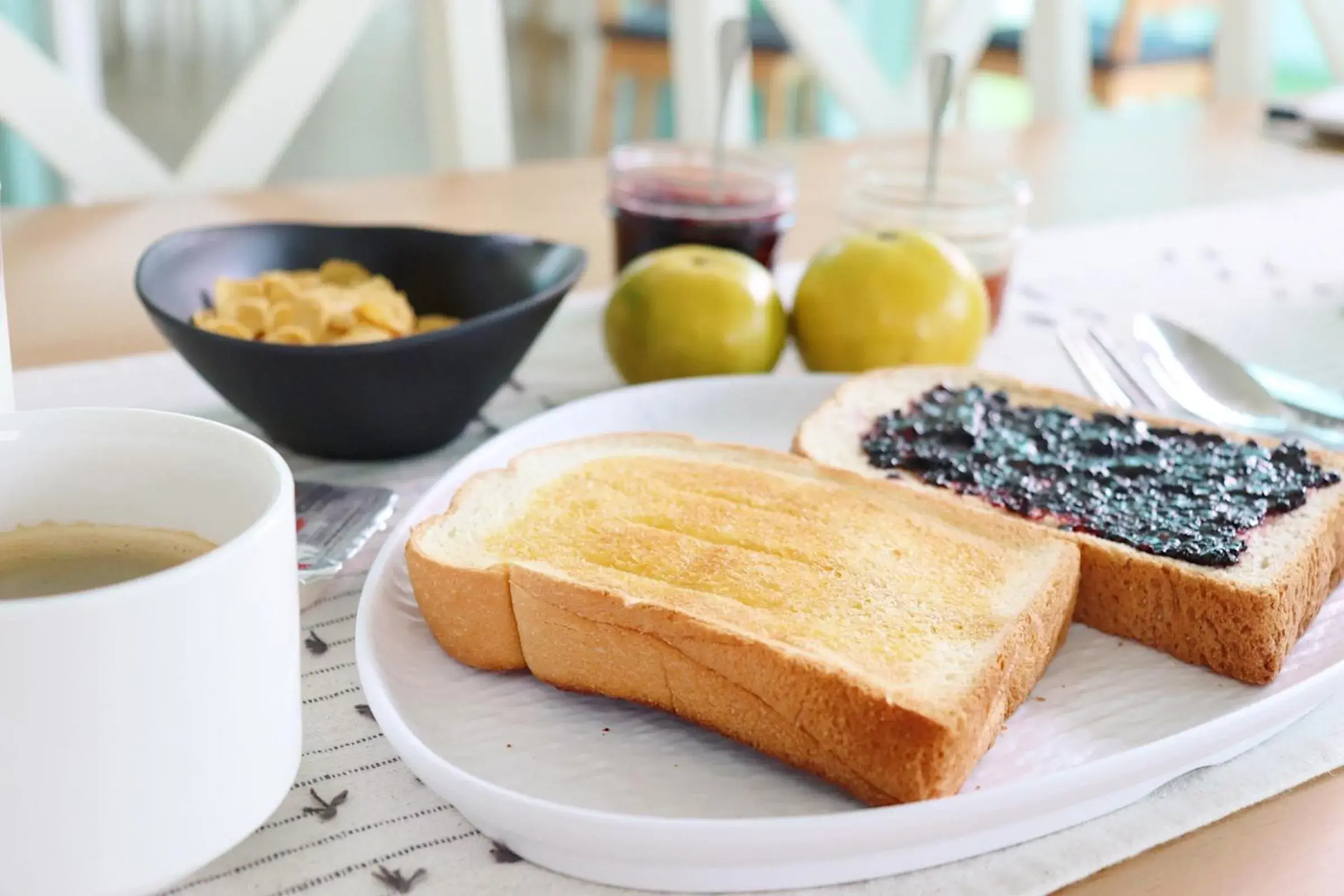 Breakfast in ResT Bangkok Poshtel Breakfast in ResT Bangkok Poshtel