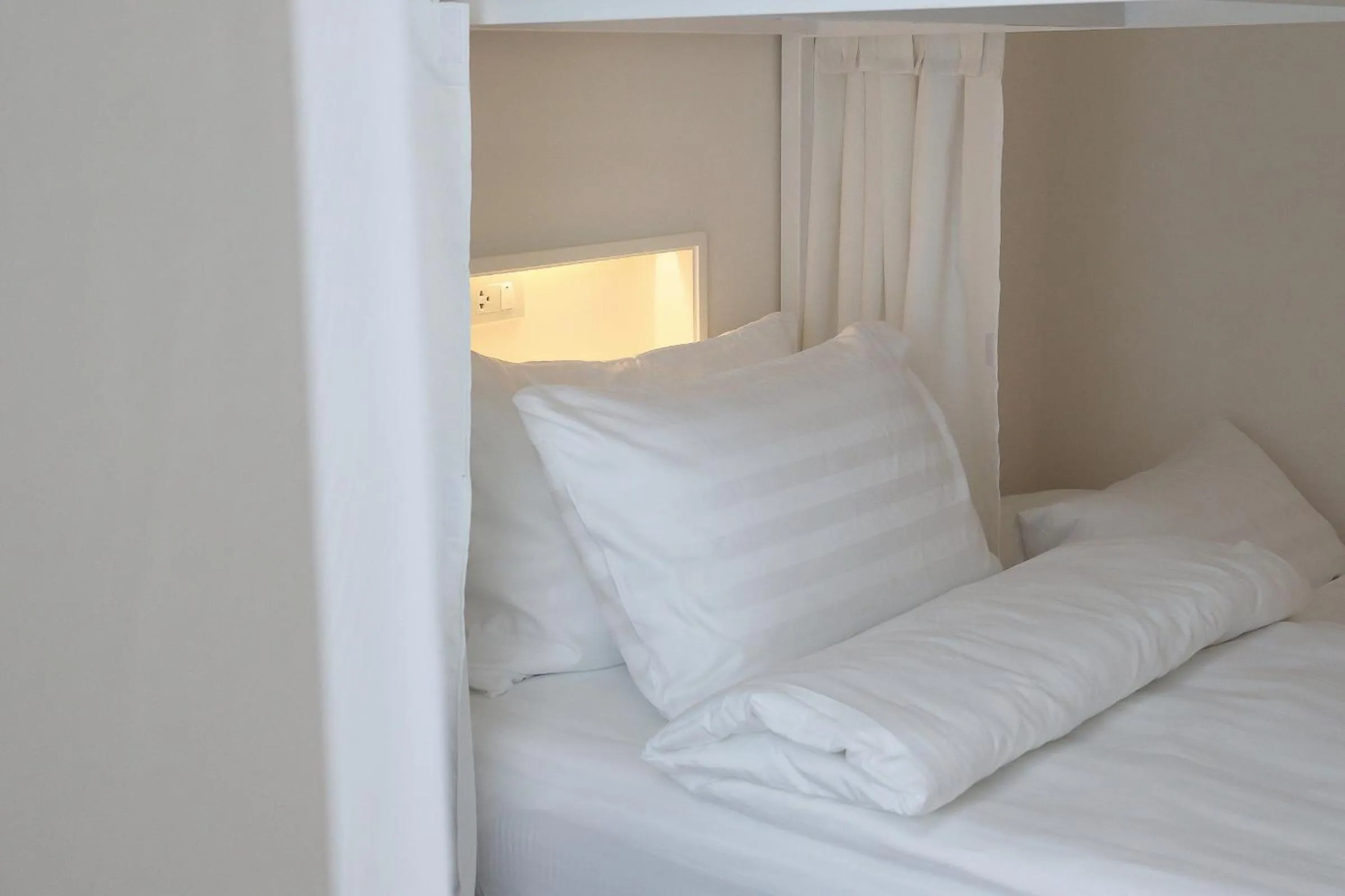 Bed in ResT Bangkok Poshtel