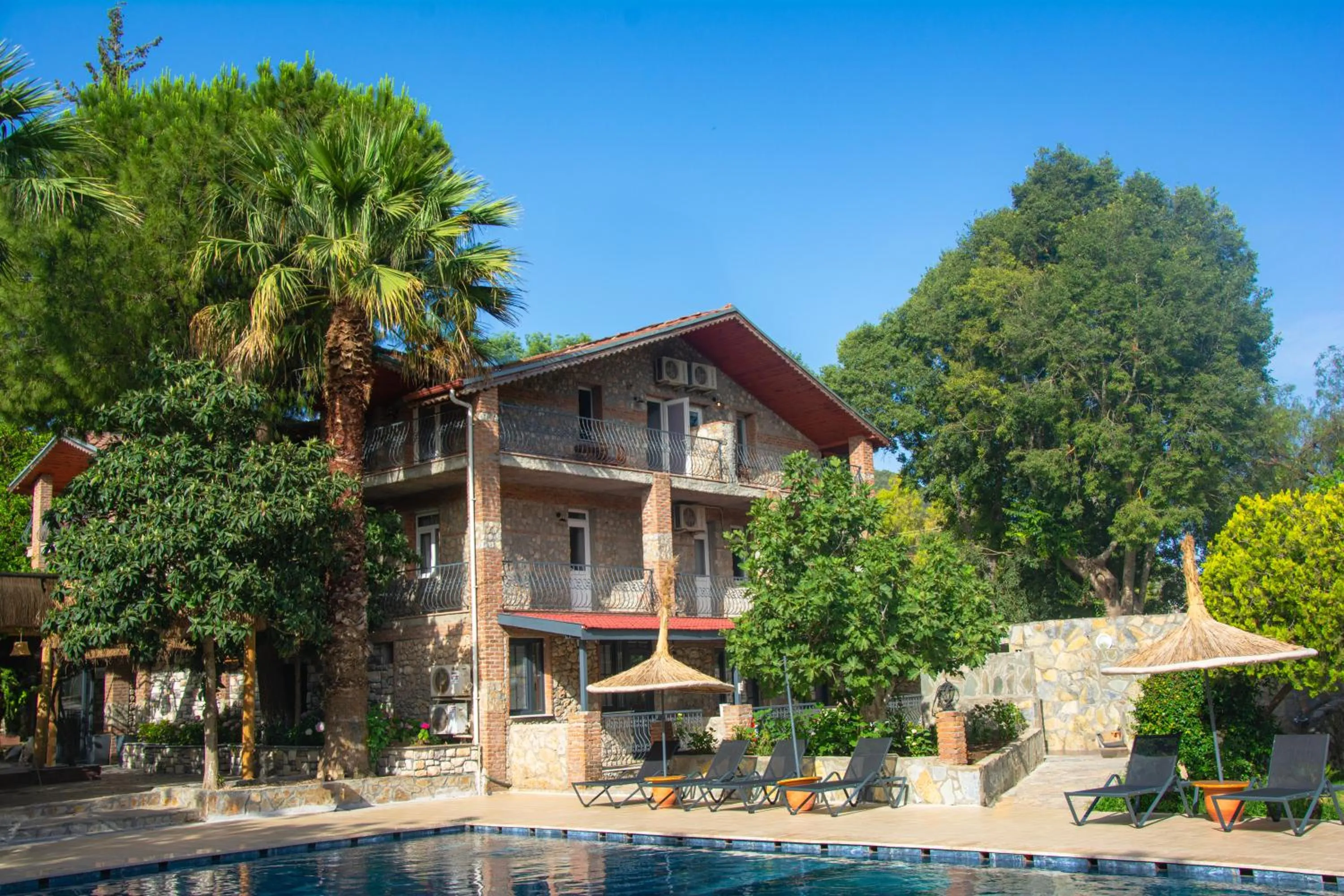 Ballı Butik hotel