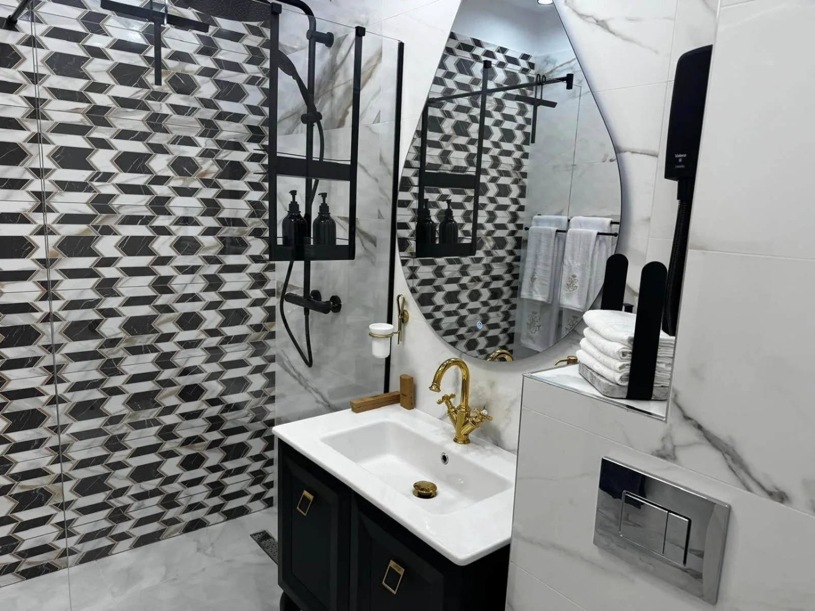 Bathroom in Studio Bianca in complex Sea On Mamaia Nord