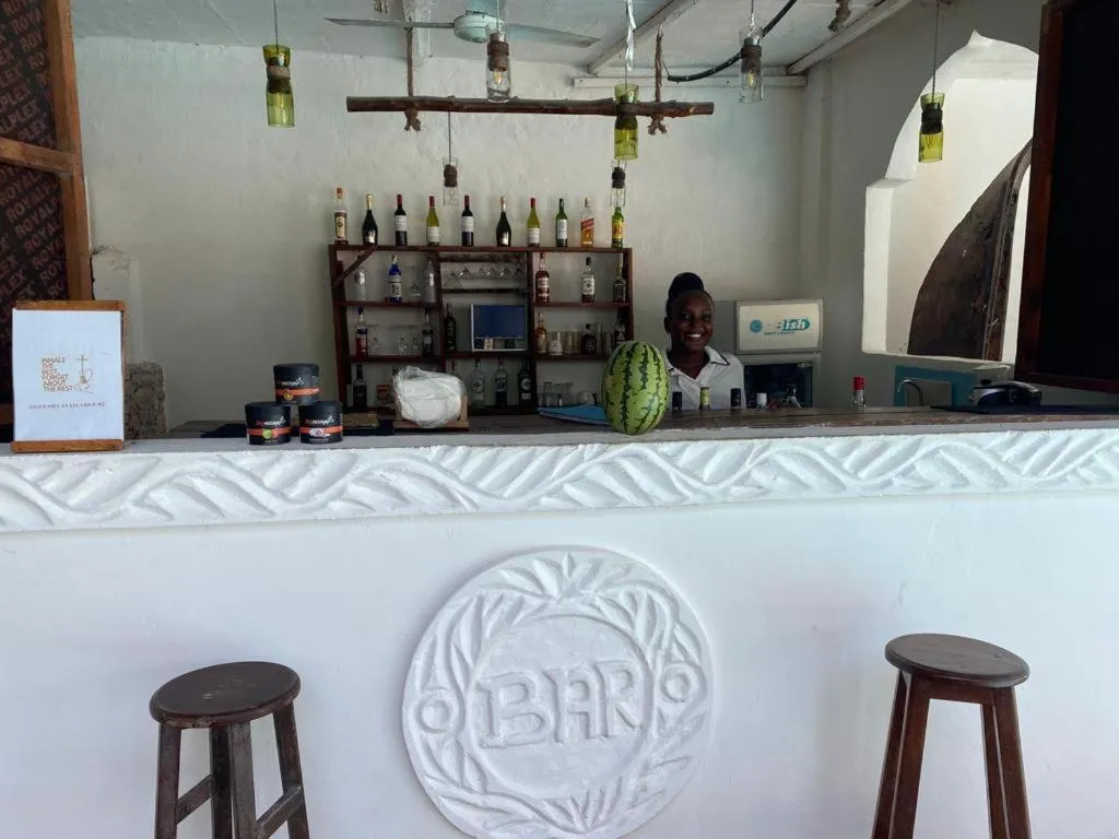 Moonshine Uroa Boutique Hotel