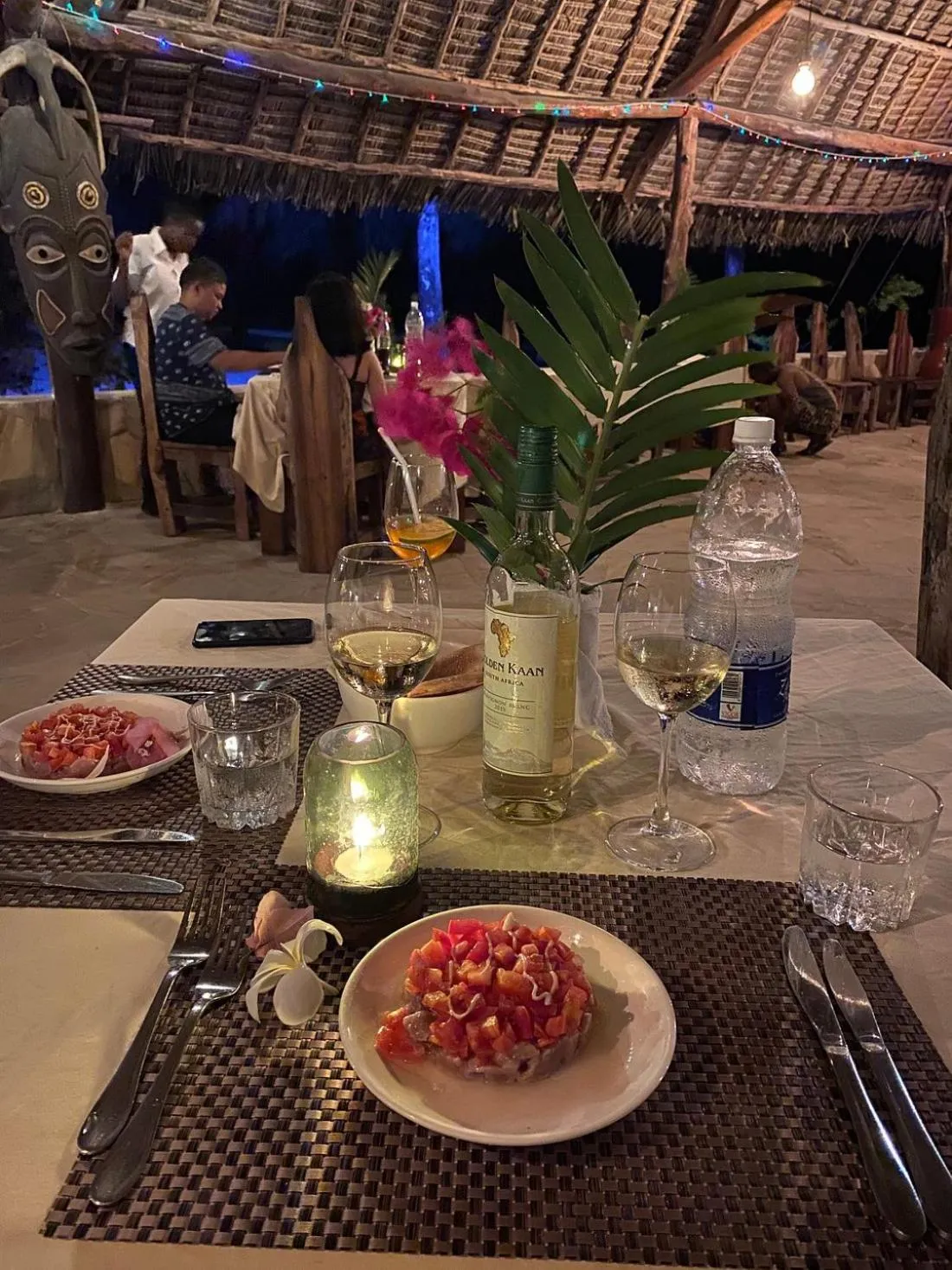 Moonshine Uroa Boutique Hotel