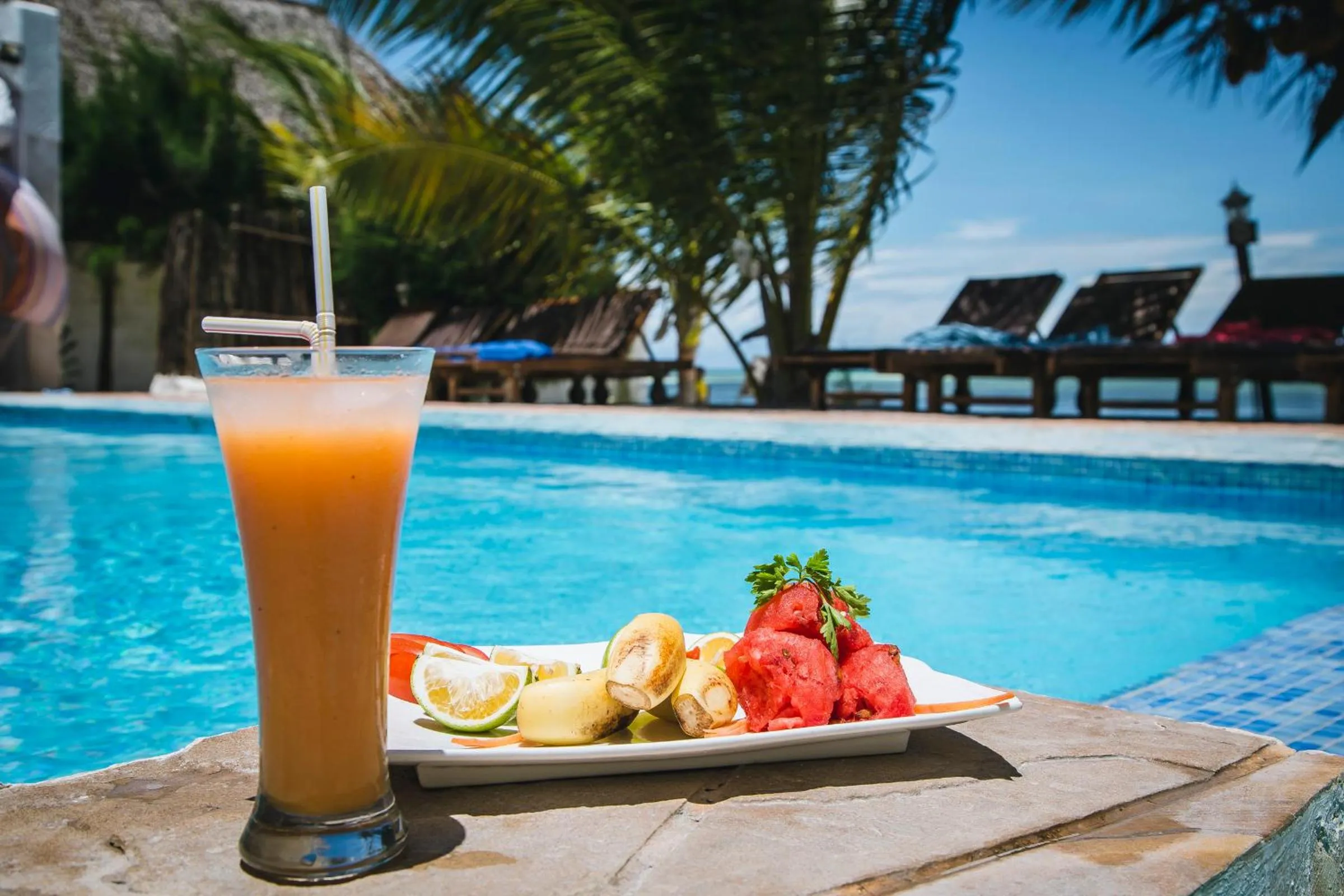 Moonshine Uroa Boutique Hotel