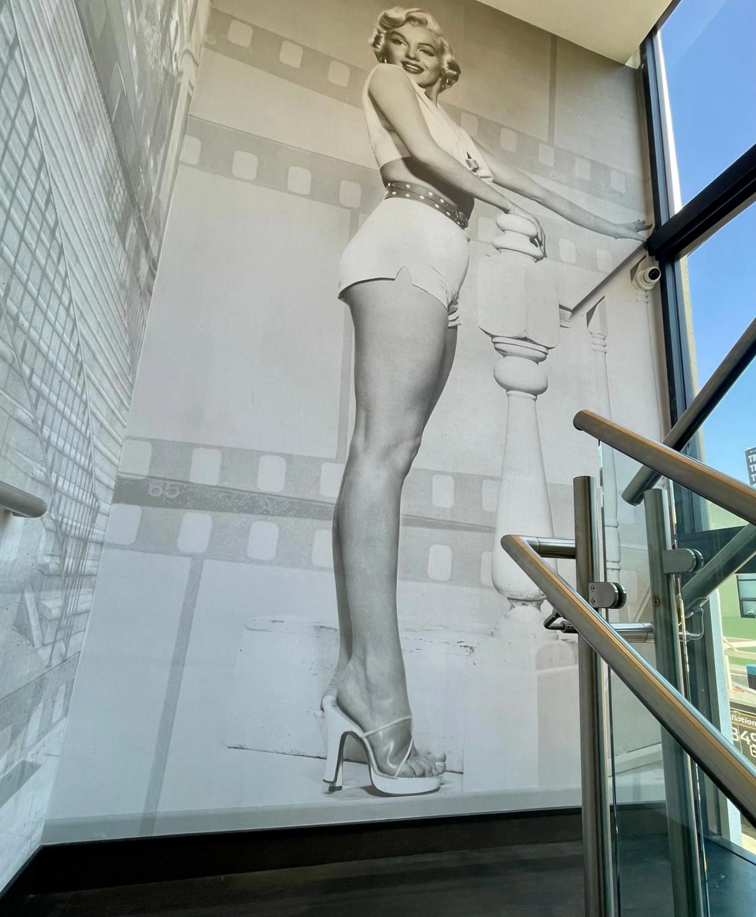 Property building in Hotel Rudra - Hollywood