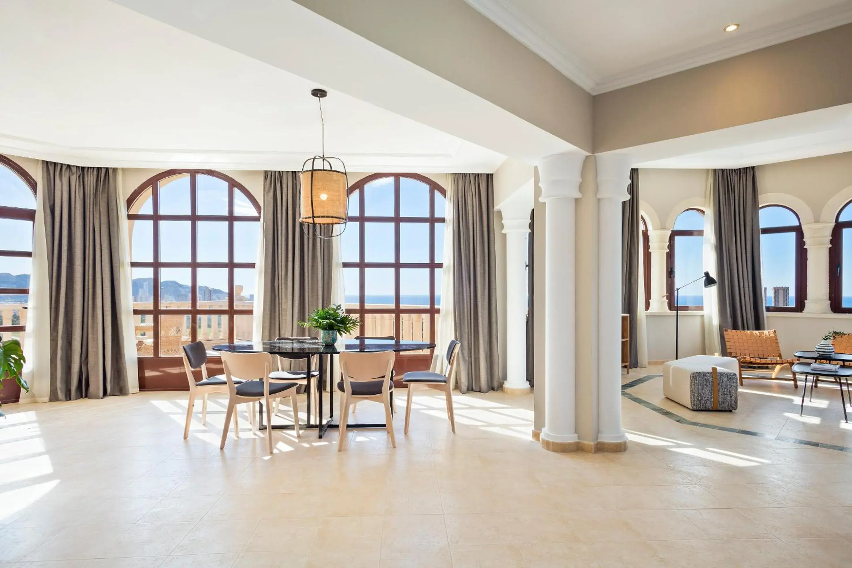 Living room in The Level at Meliá Villaitana Living room in The Level at Meliá Villaitana