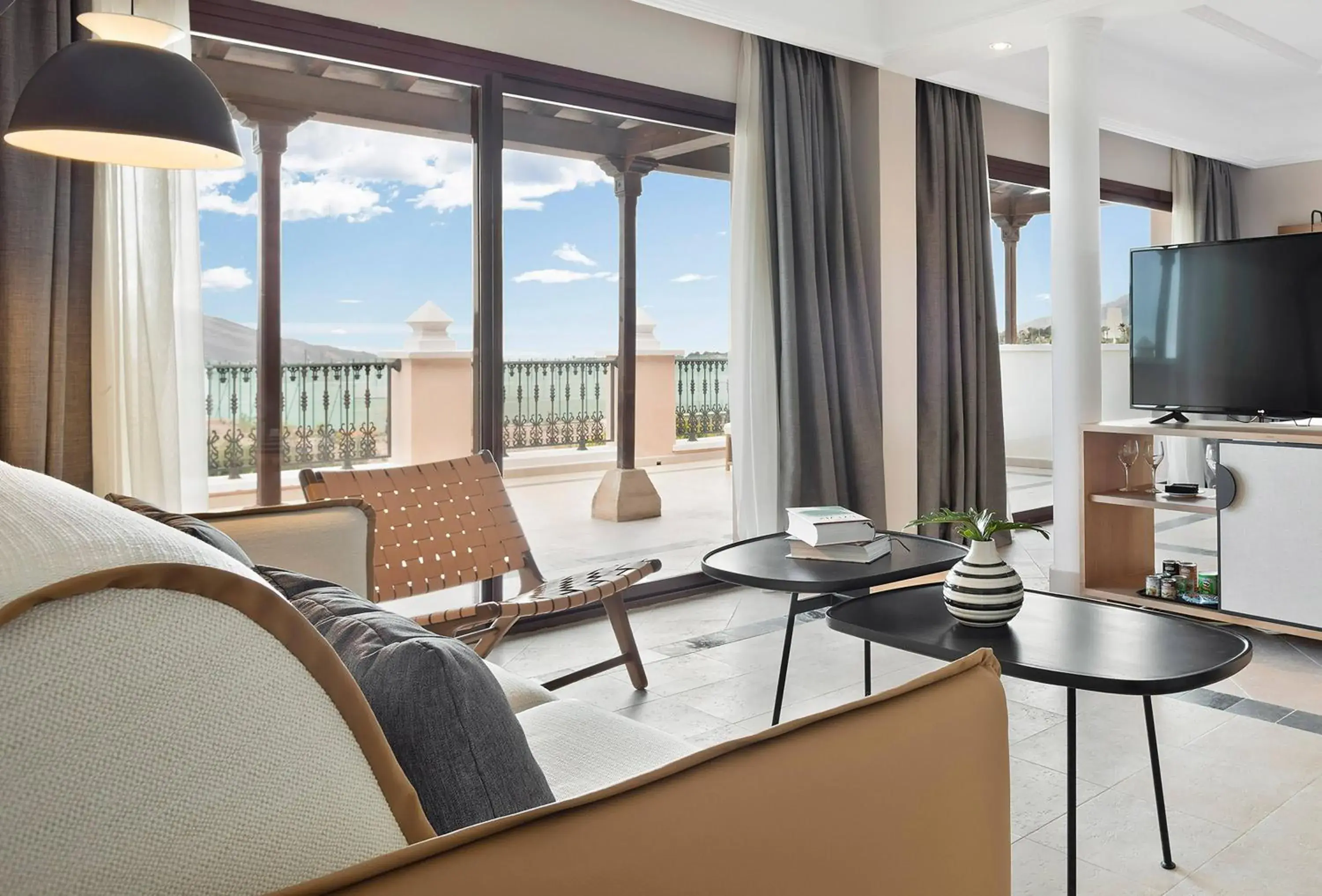 Property building in The Level at Meliá Villaitana Property building in The Level at Meliá Villaitana