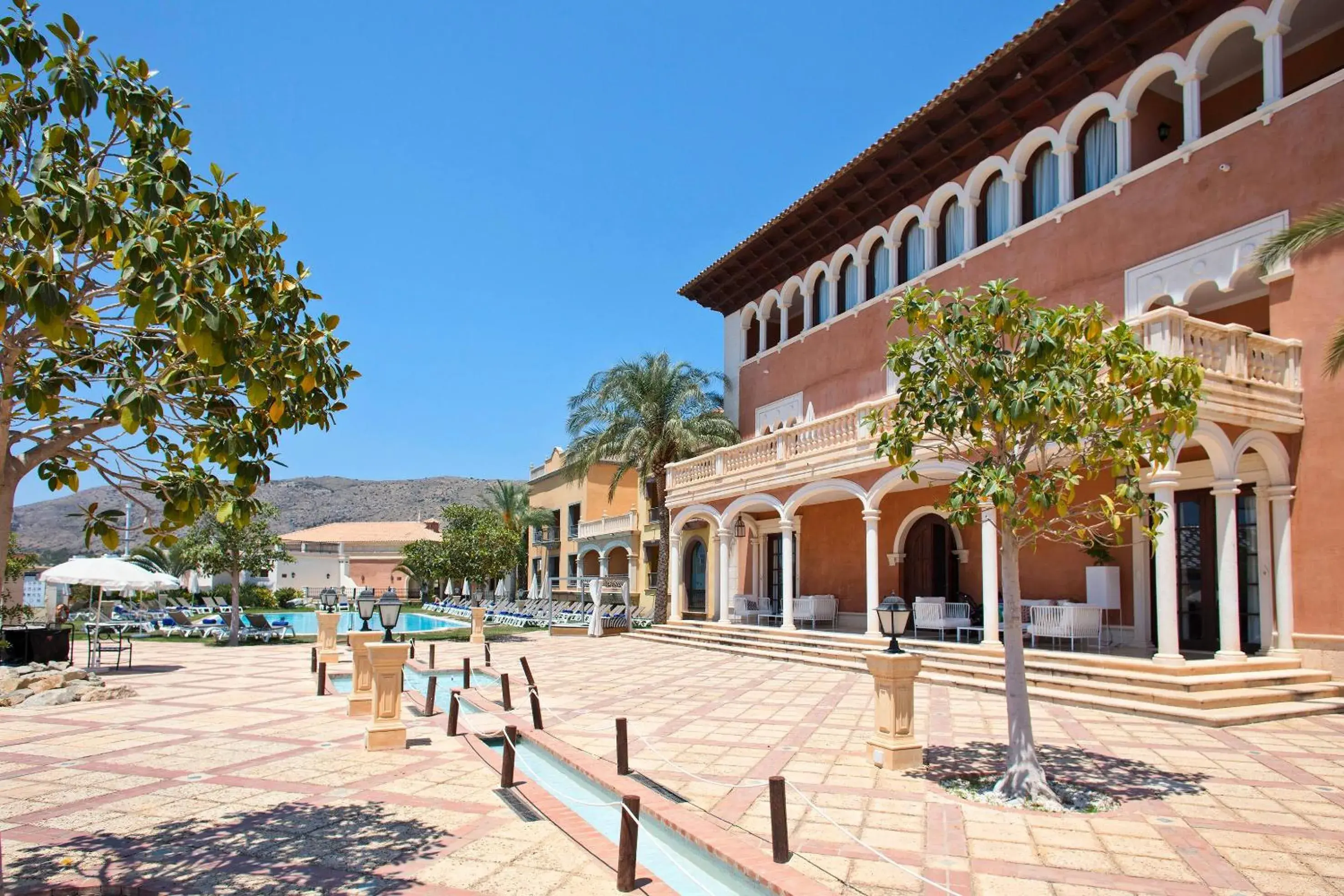 Property building in The Level at Meliá Villaitana Property building in The Level at Meliá Villaitana