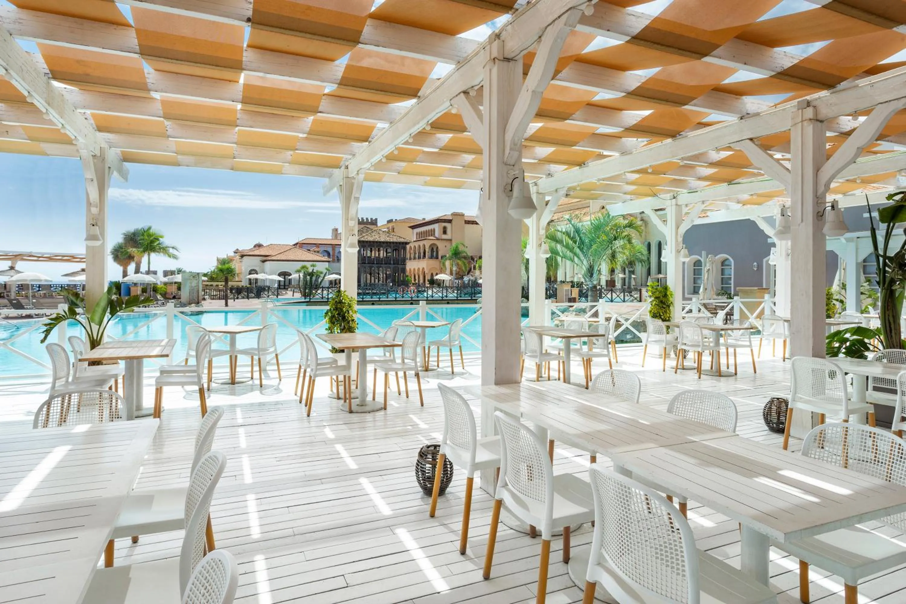 Restaurant/places to eat in The Level at Meliá Villaitana