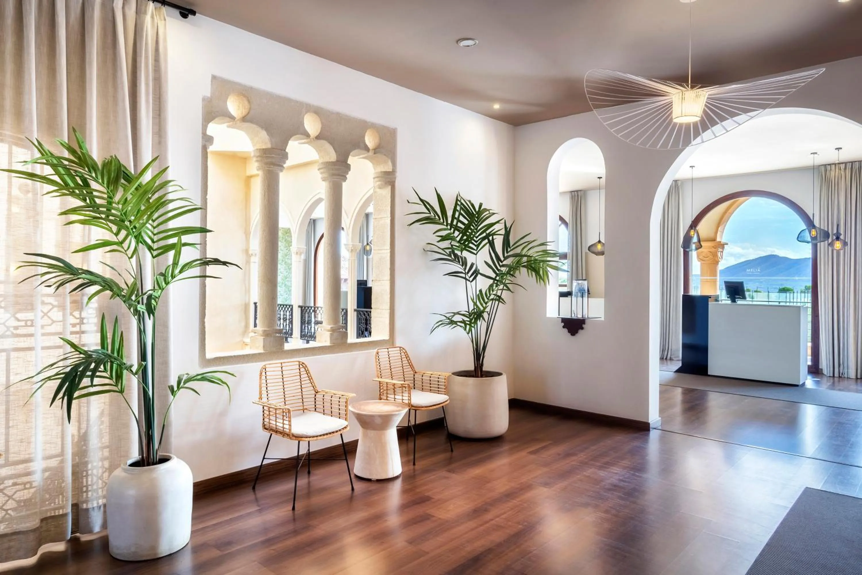 Lobby or reception in The Level at Meliá Villaitana