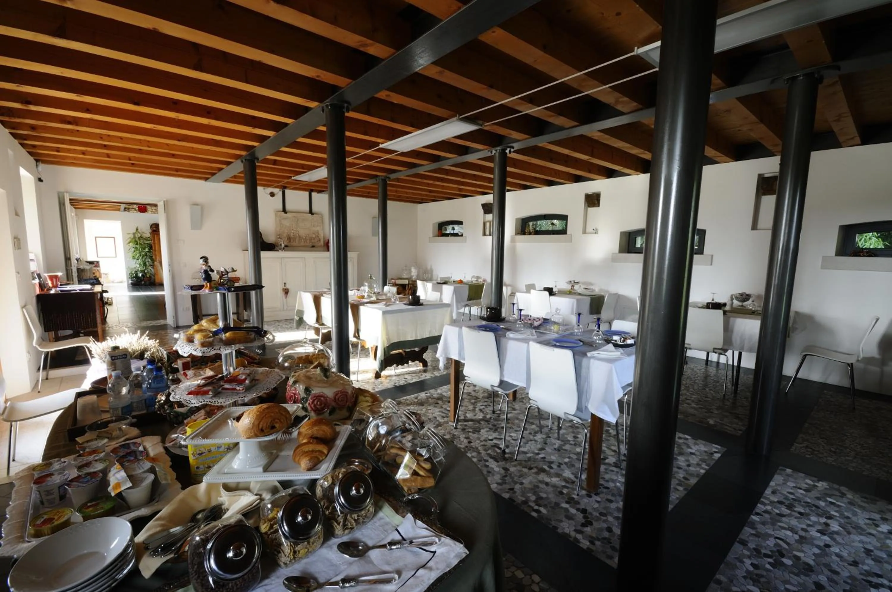 Restaurant/places to eat in Country House Due Fiumi