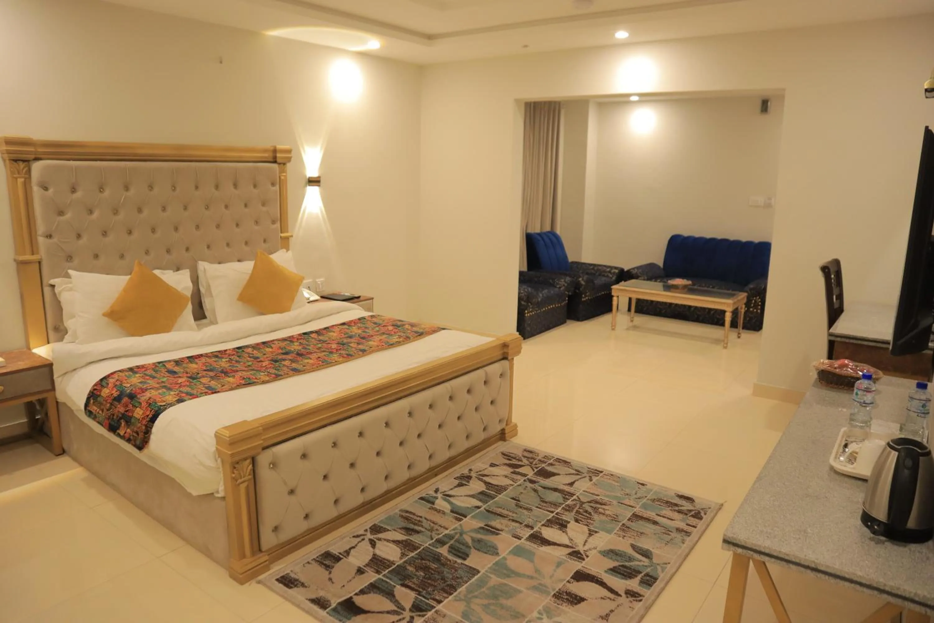 Bed in Destination Hotel Murree