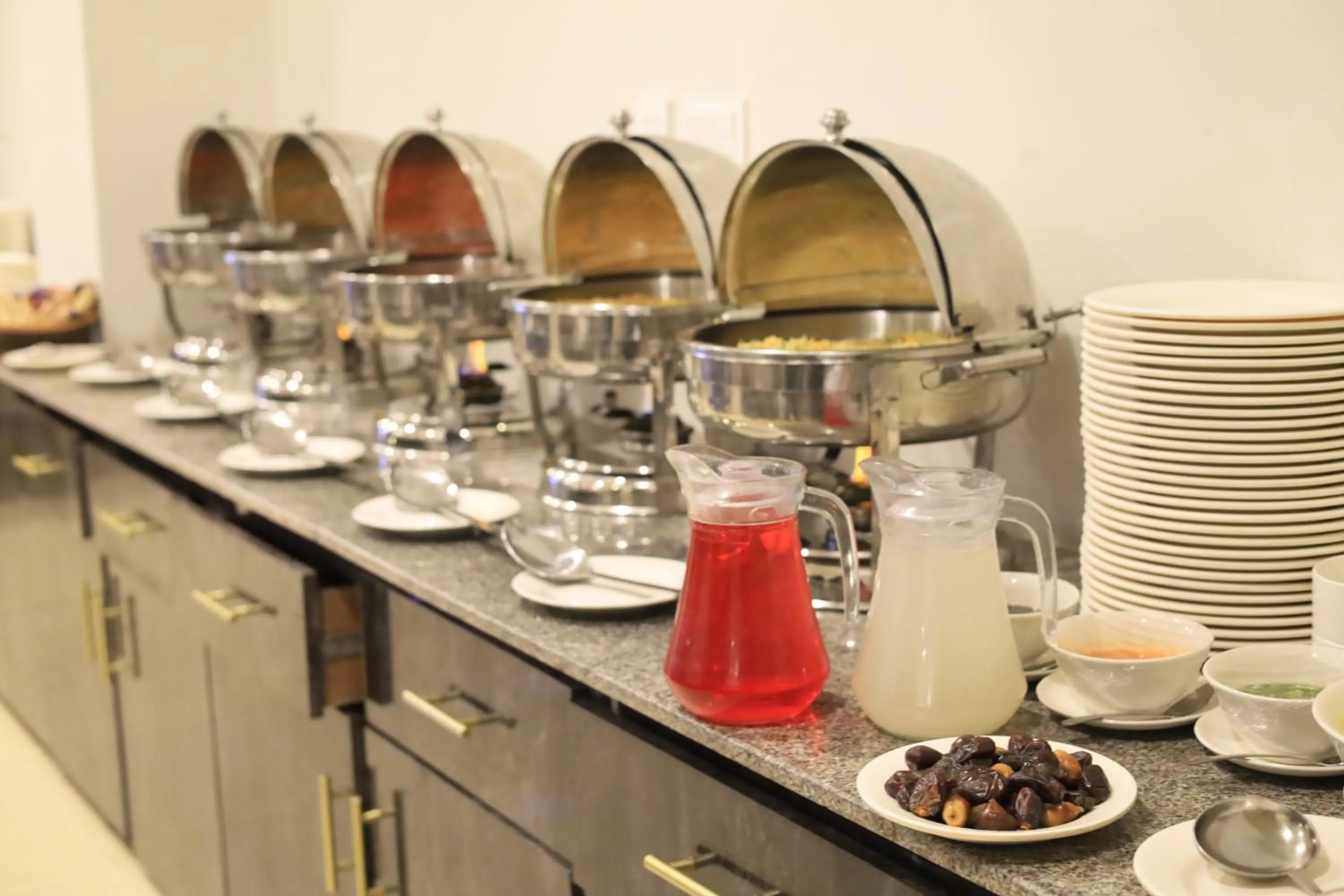 Restaurant/places to eat in Destination Hotel Murree