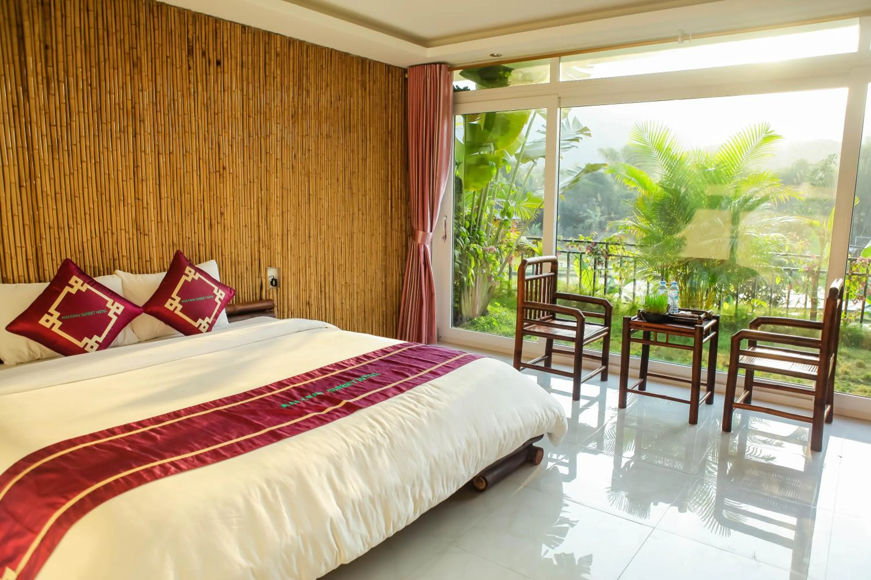 Day, Bed in Mai Chau Sunset Boutique Hotel