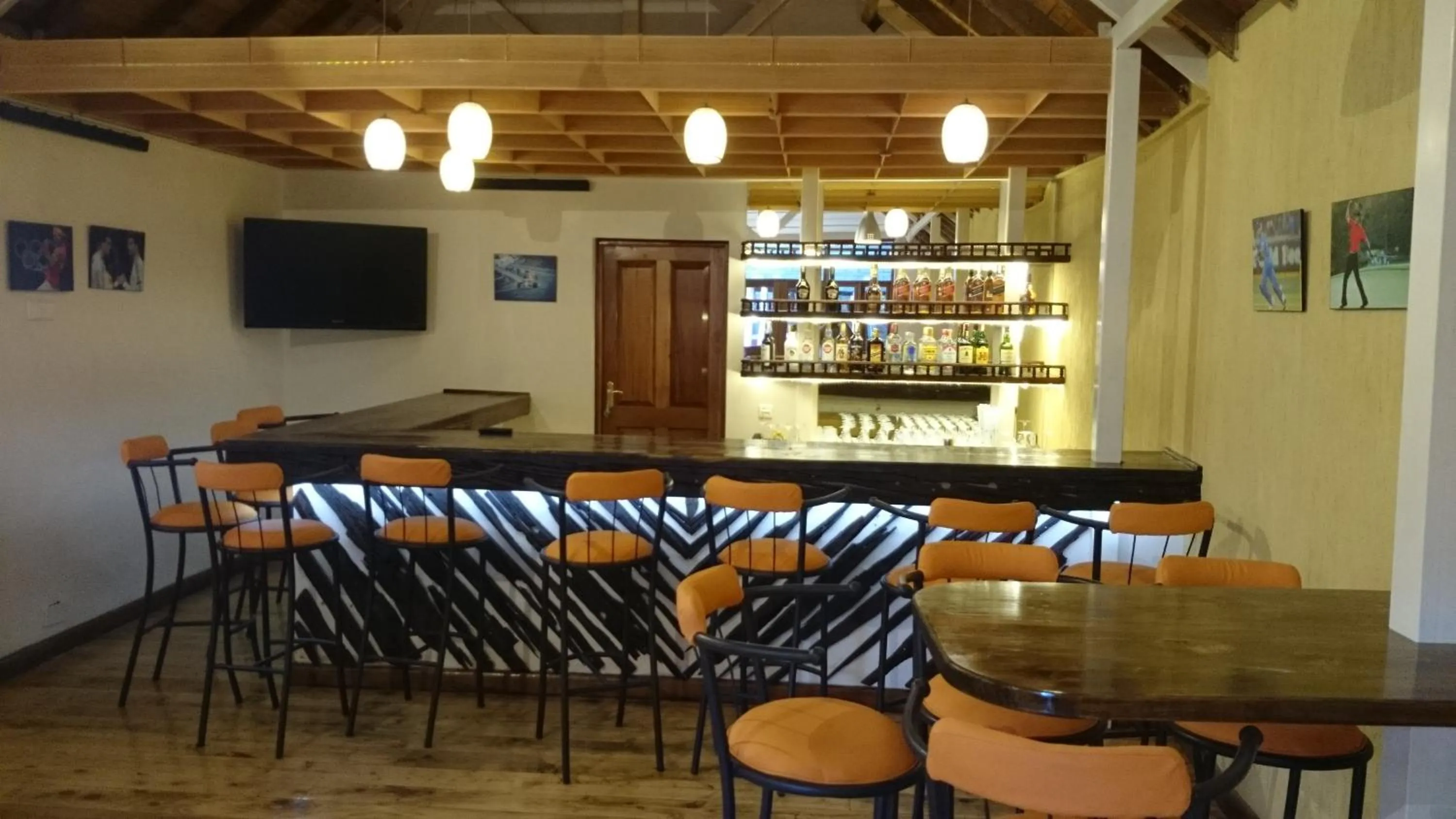 Lounge or bar in Hotel Riverview Westlands