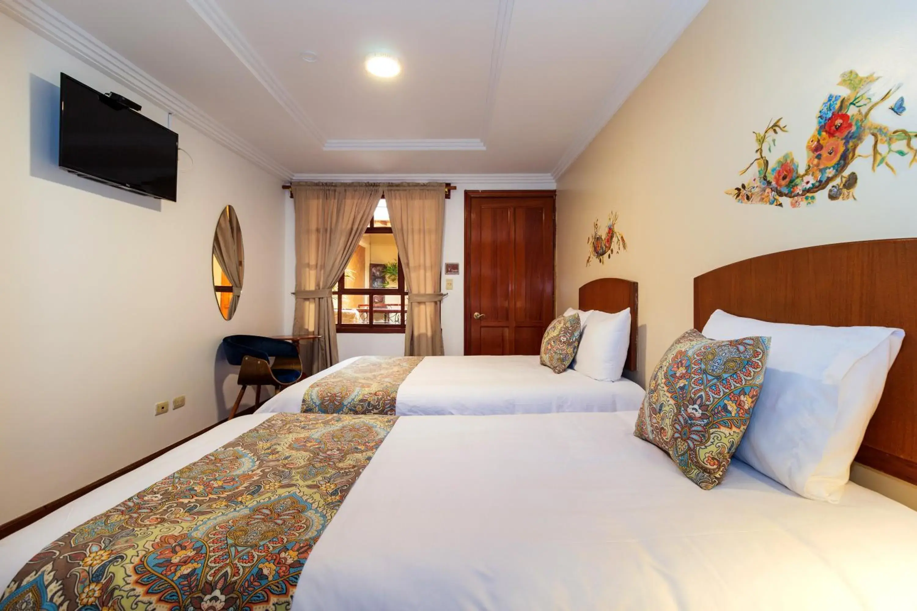 Triple Room in Hotel Posada del Rey Triple Room in Hotel Posada del Rey