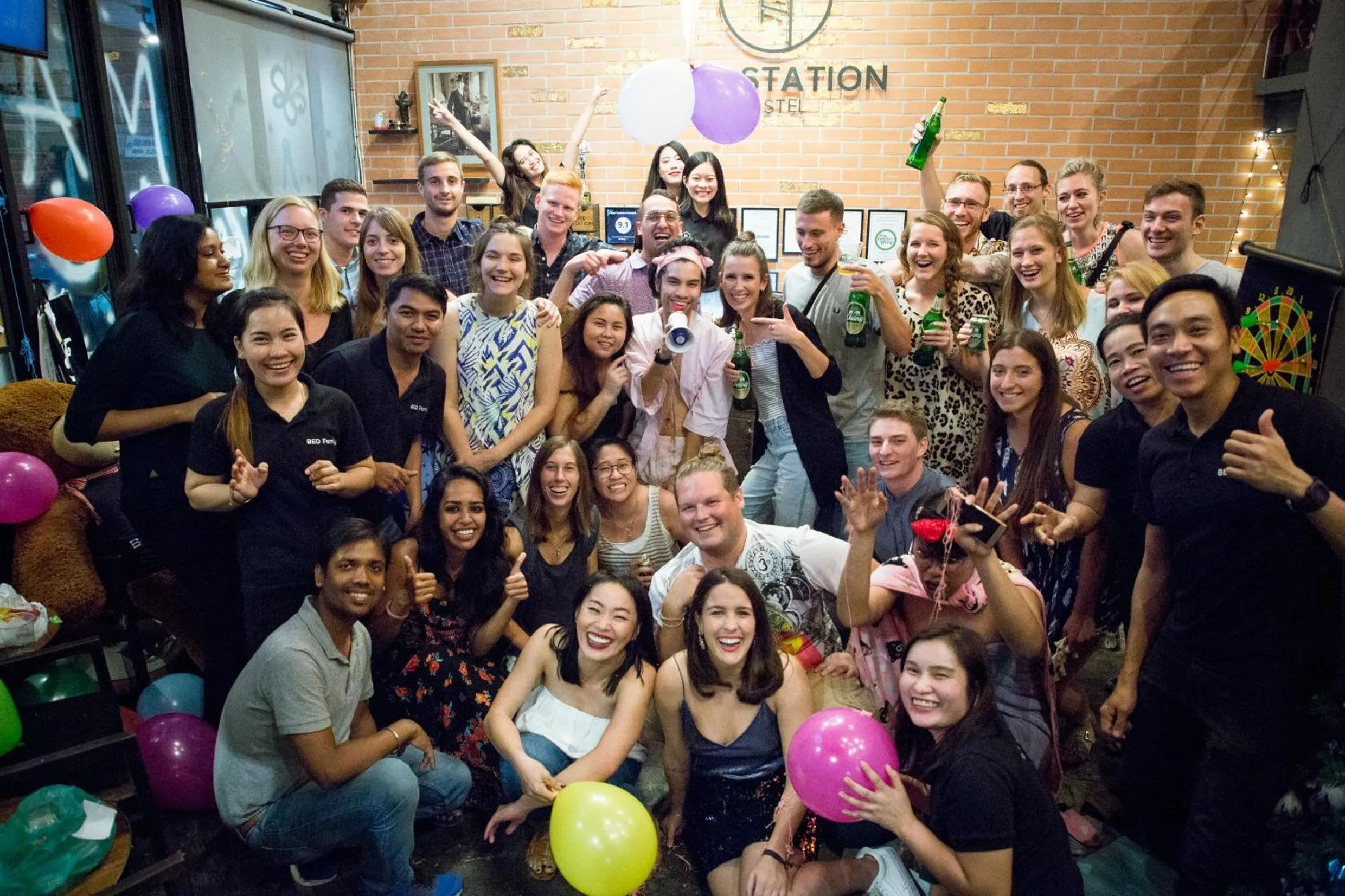 BED STATION Hostel Ratchthewi