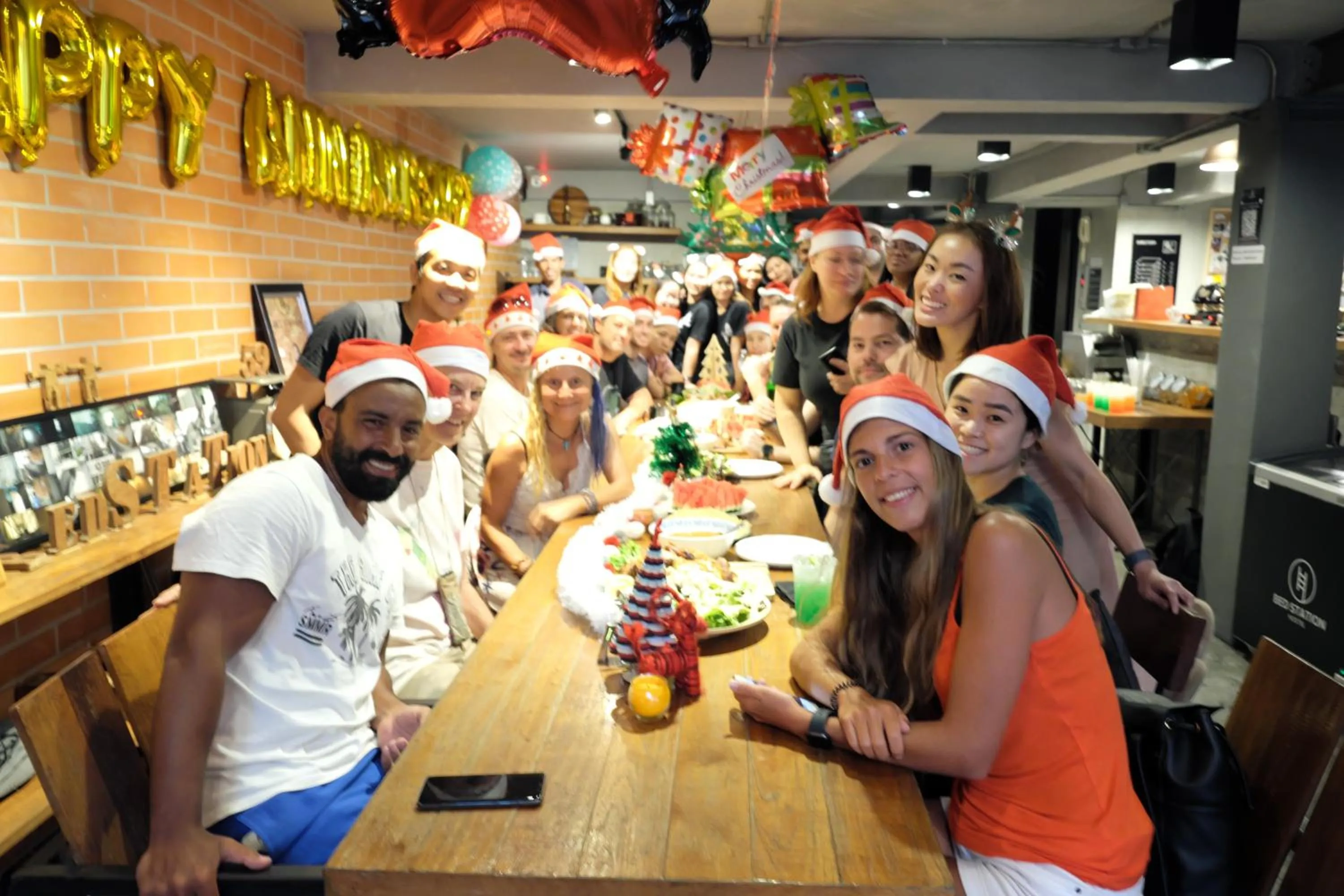 BED STATION Hostel Ratchthewi