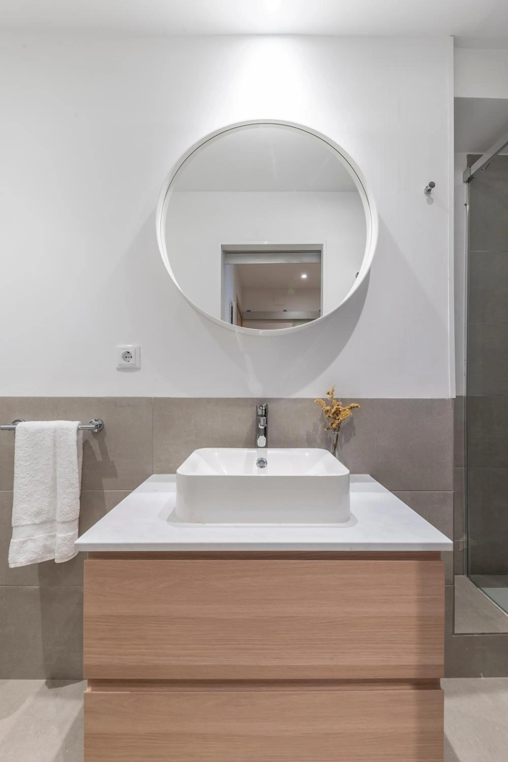 Bathroom in Happy Apartments