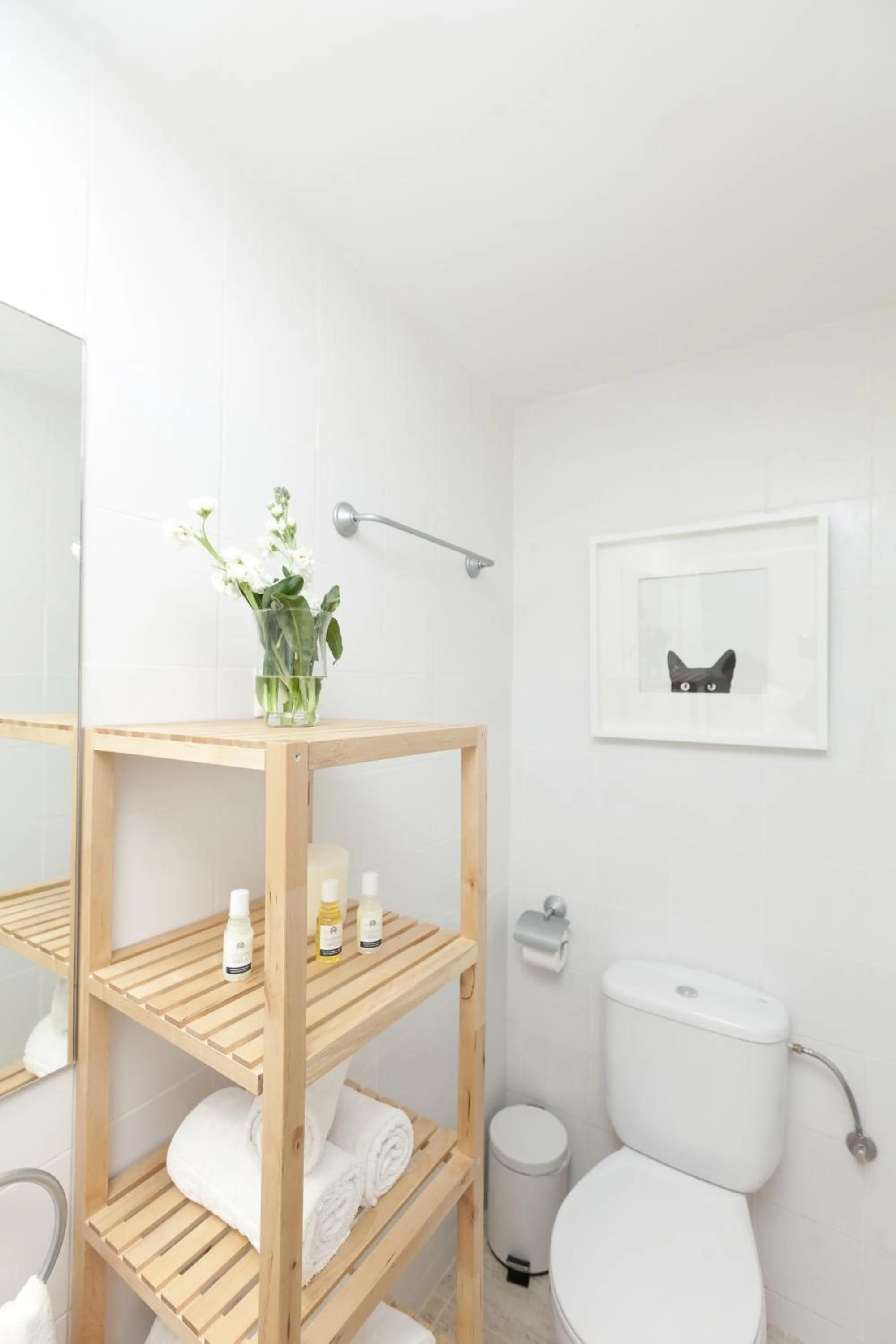 Toilet in Happy Apartments