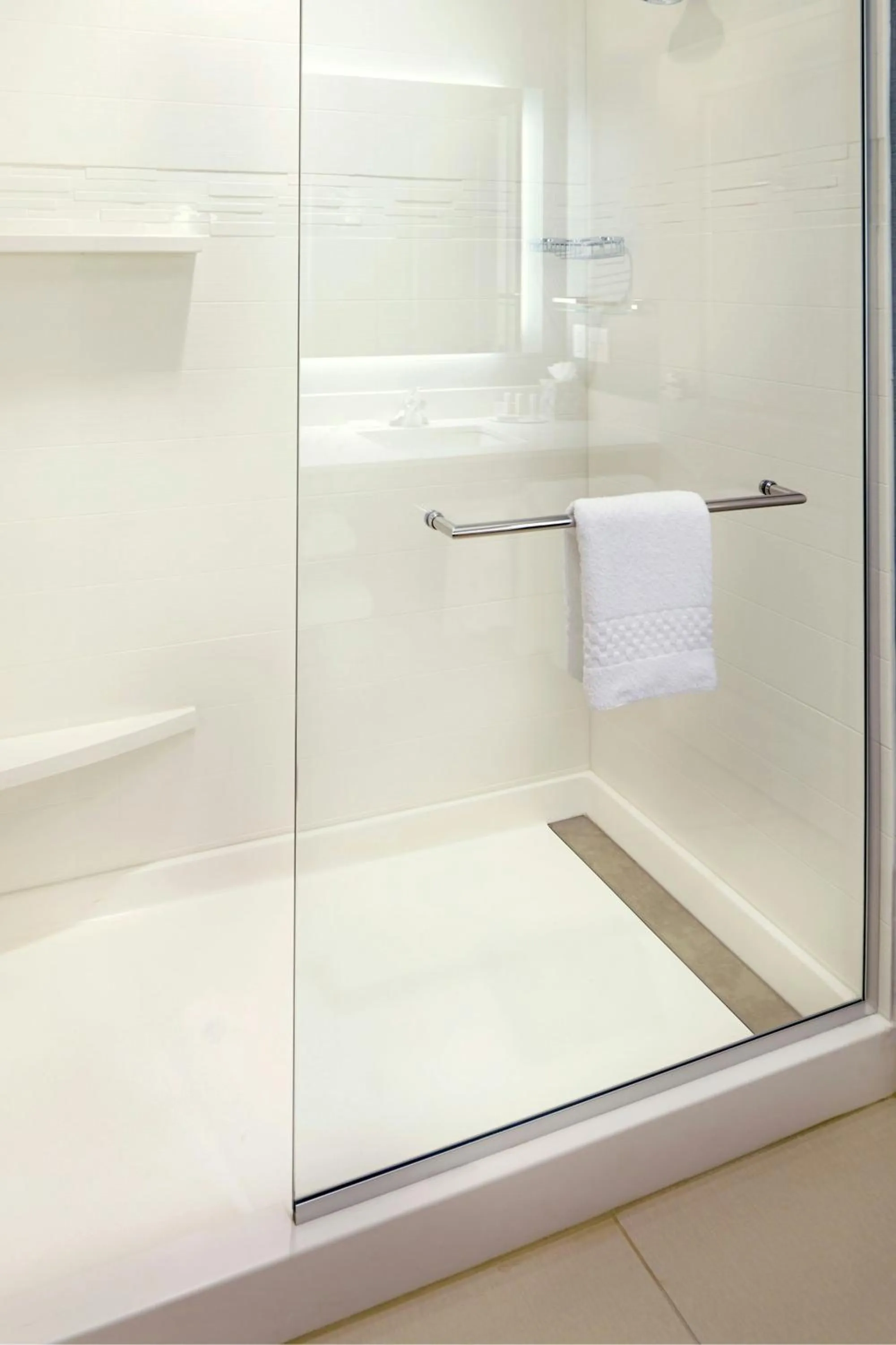 Bathroom in Residence Inn by Marriott Columbus Dublin