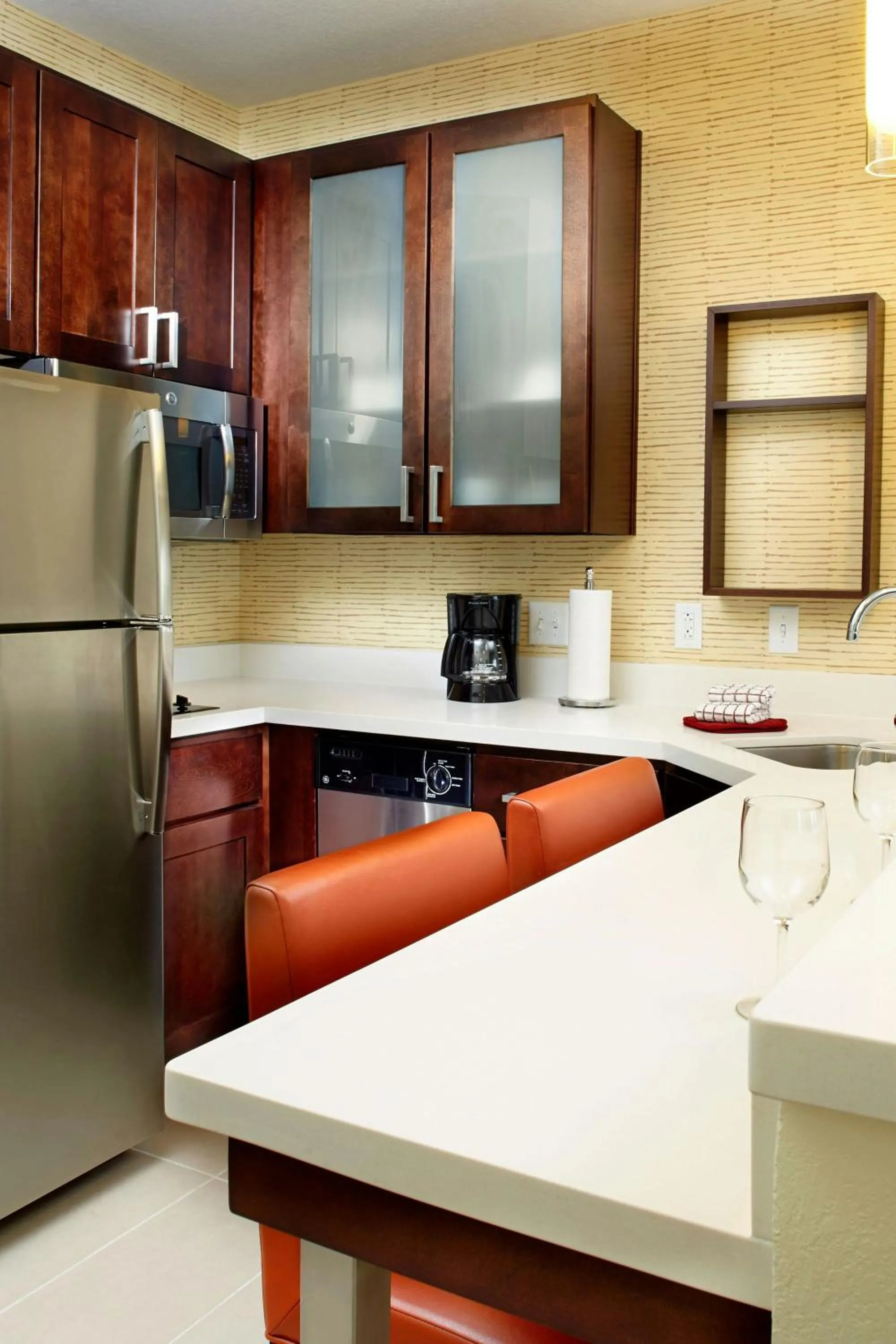 Kitchen or kitchenette in Residence Inn by Marriott Columbus Dublin