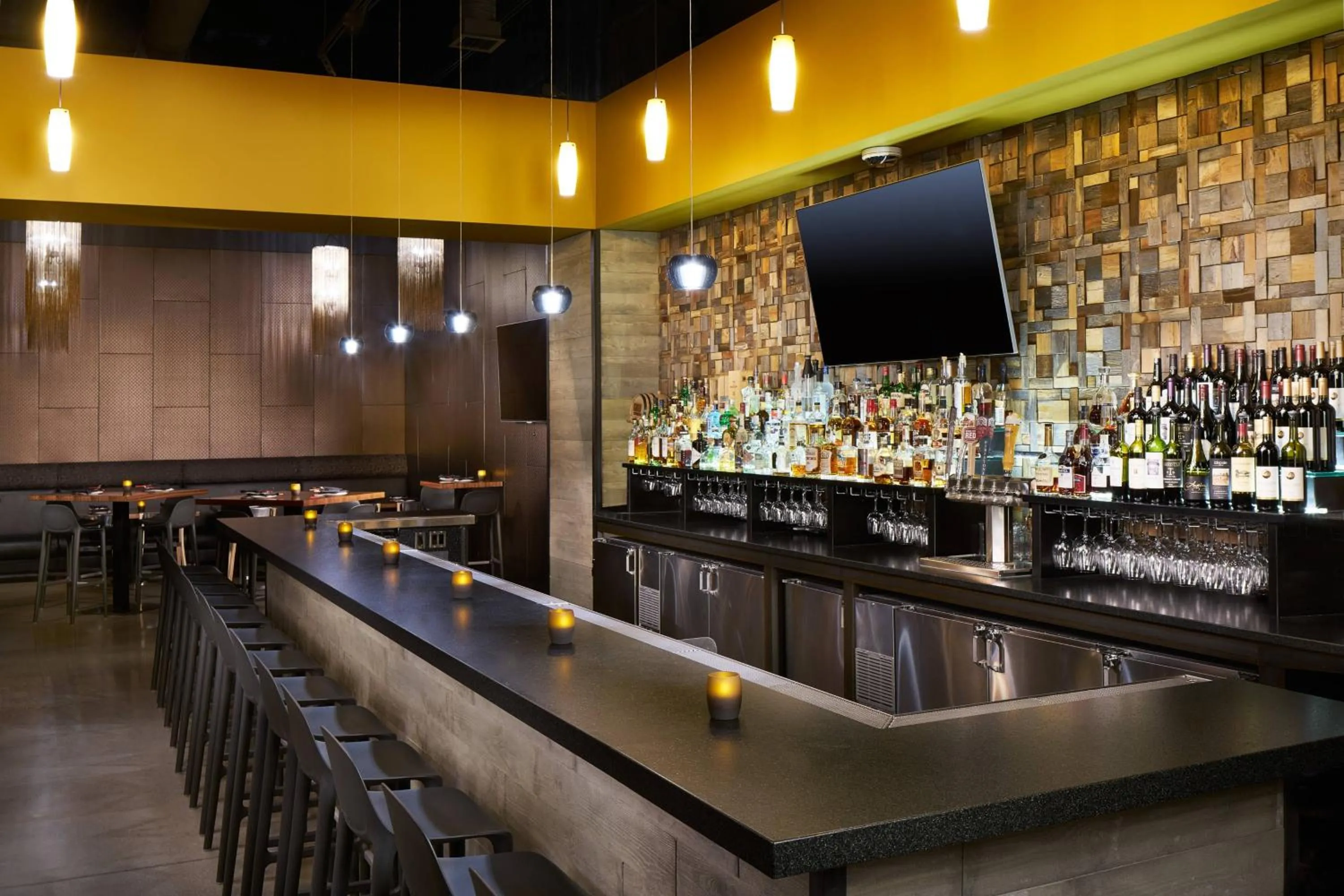 Restaurant/places to eat in The Davenport Grand, Autograph Collection