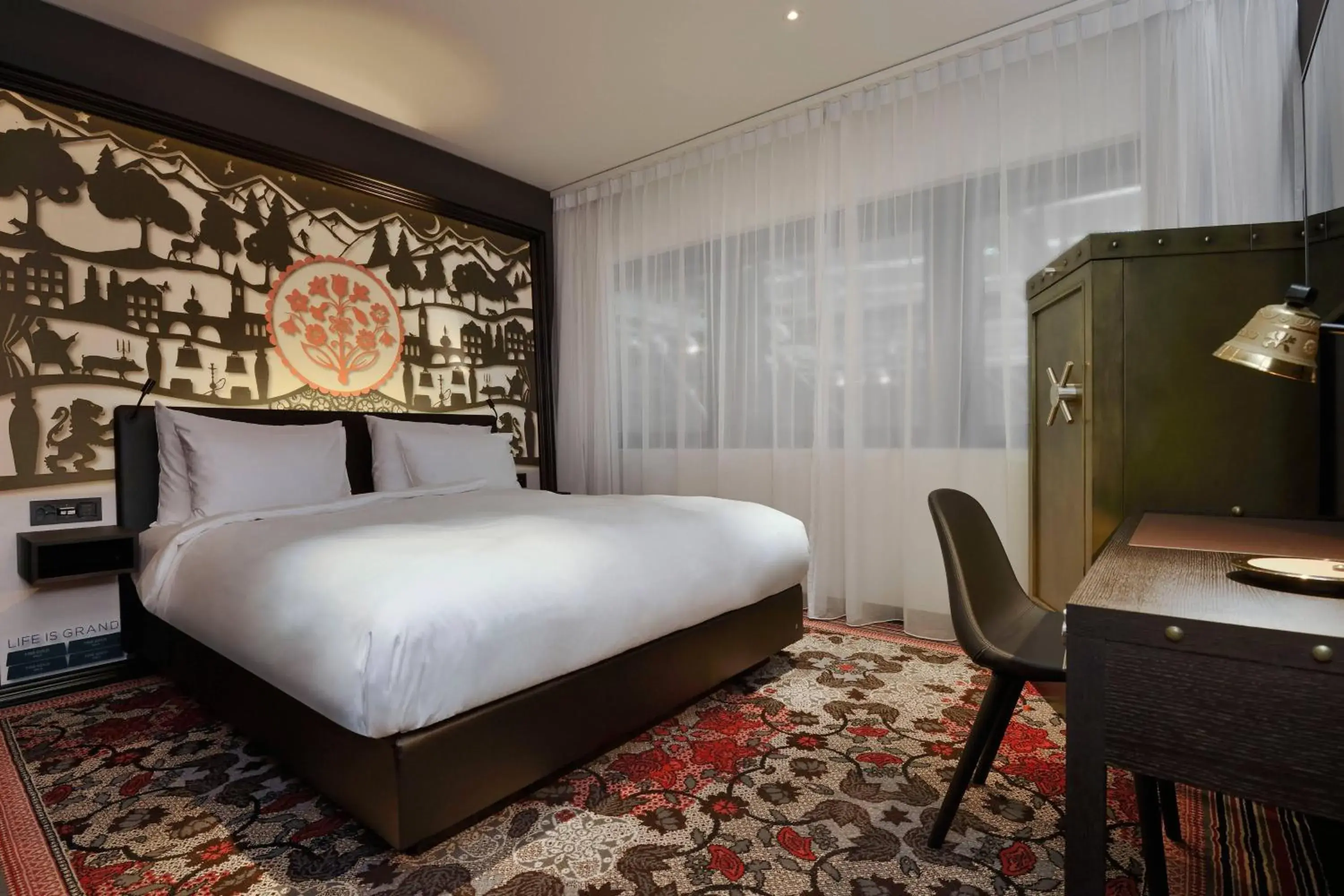 Photo of the whole room, Bed in Kameha Grand Zurich, Autograph Collection Photo of the whole room, Bed in Kameha Grand Zurich, Autograph Collection