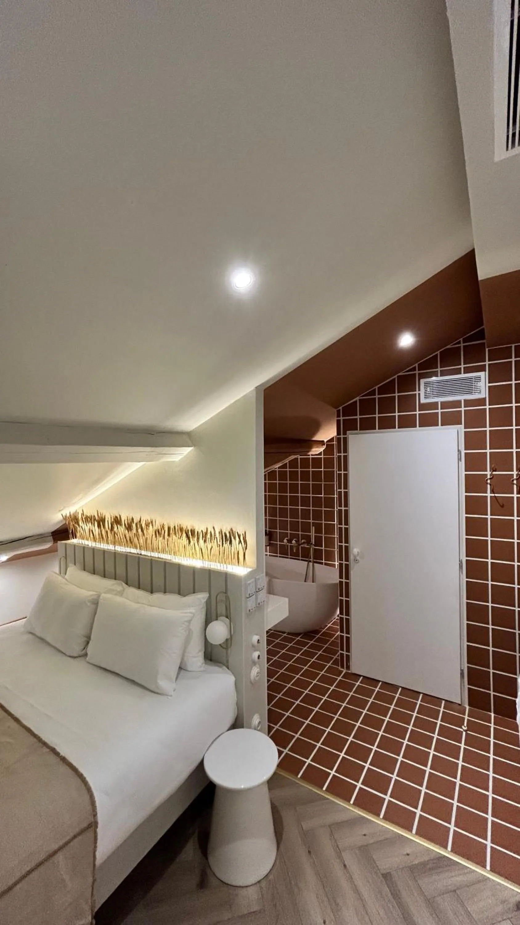 Photo of the whole room, Bed in Hotel Maison Soleil