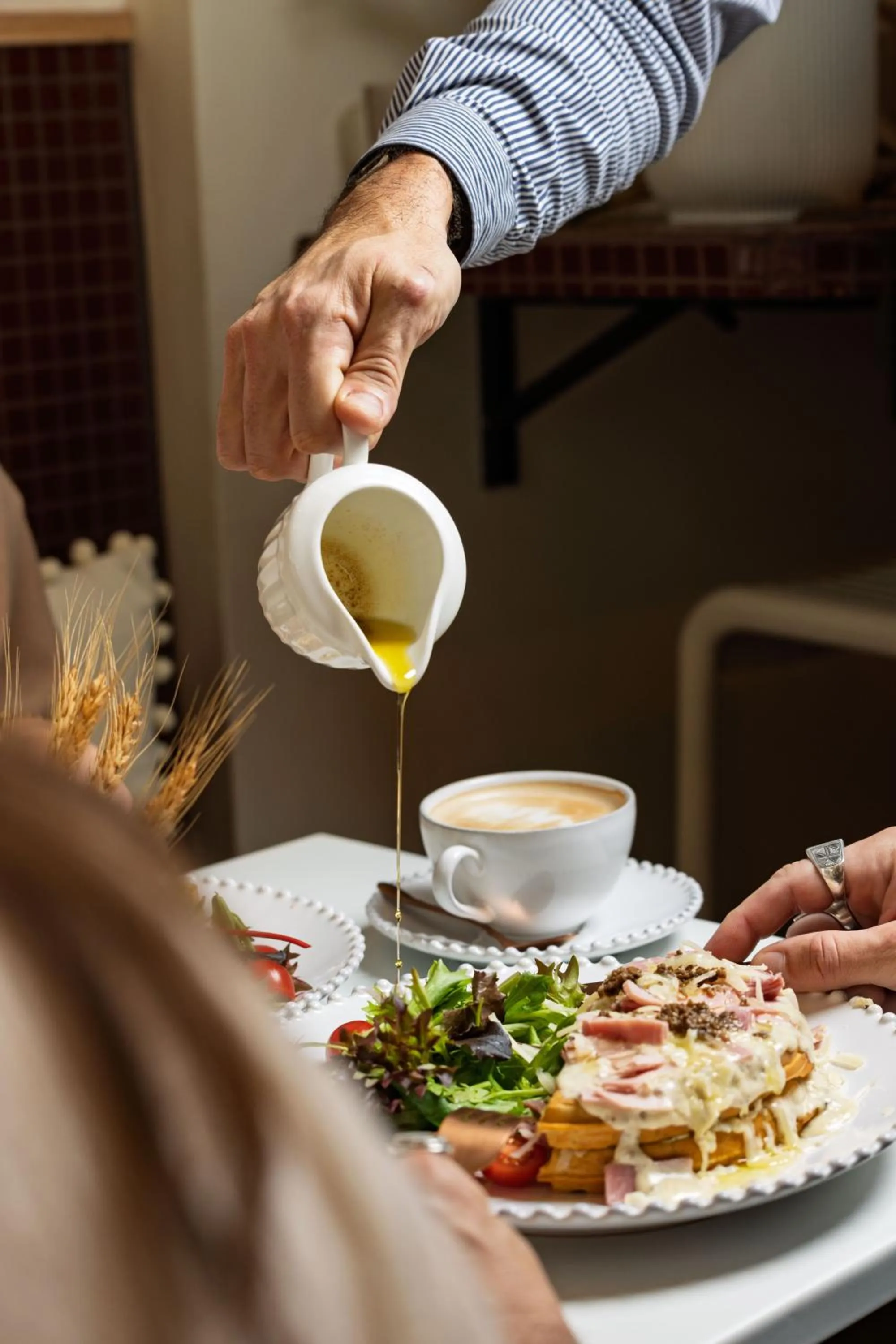 Restaurant/places to eat in Hotel Maison Soleil