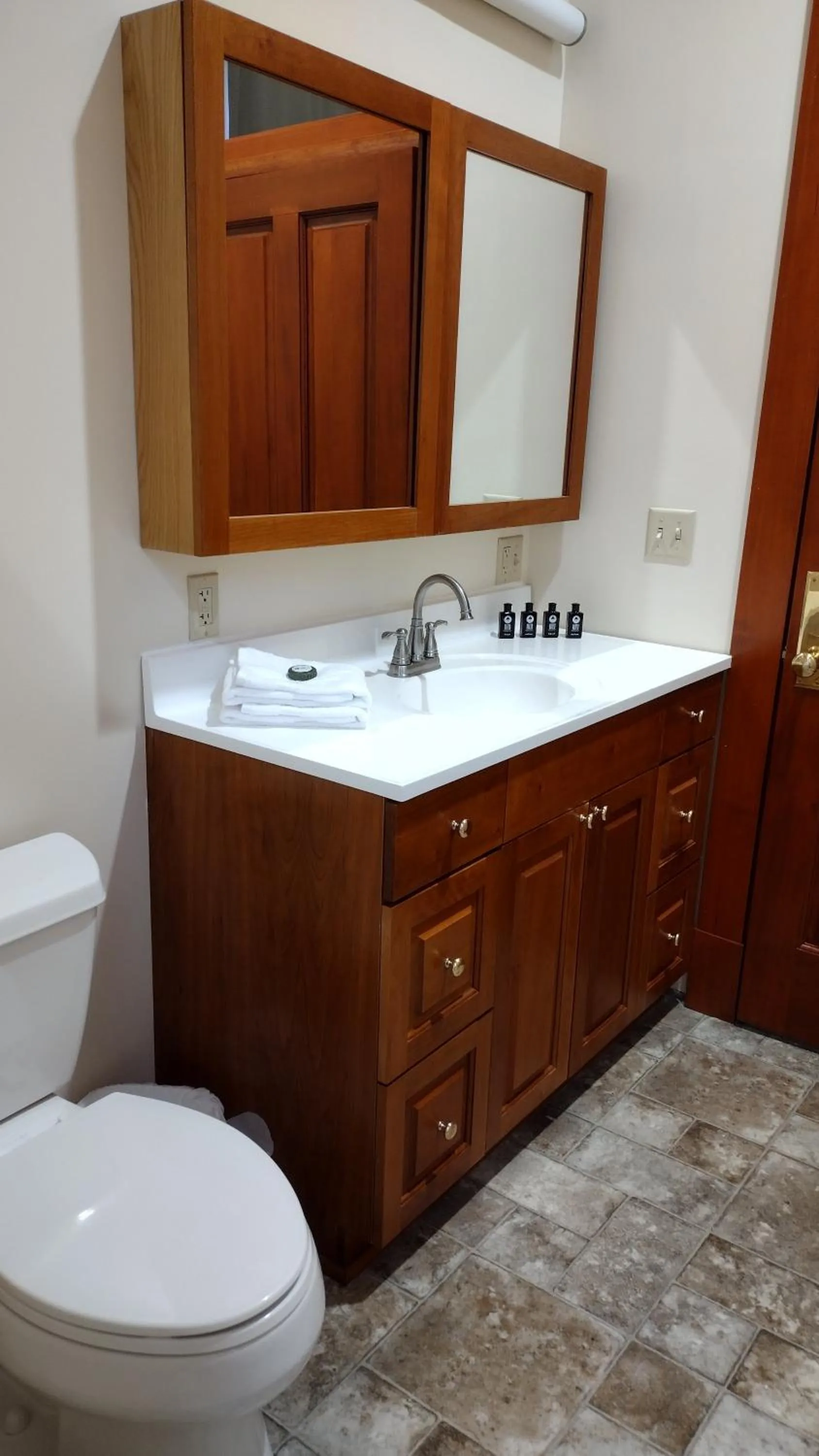 Double Room with Private Bathroom in Pack Train Inn