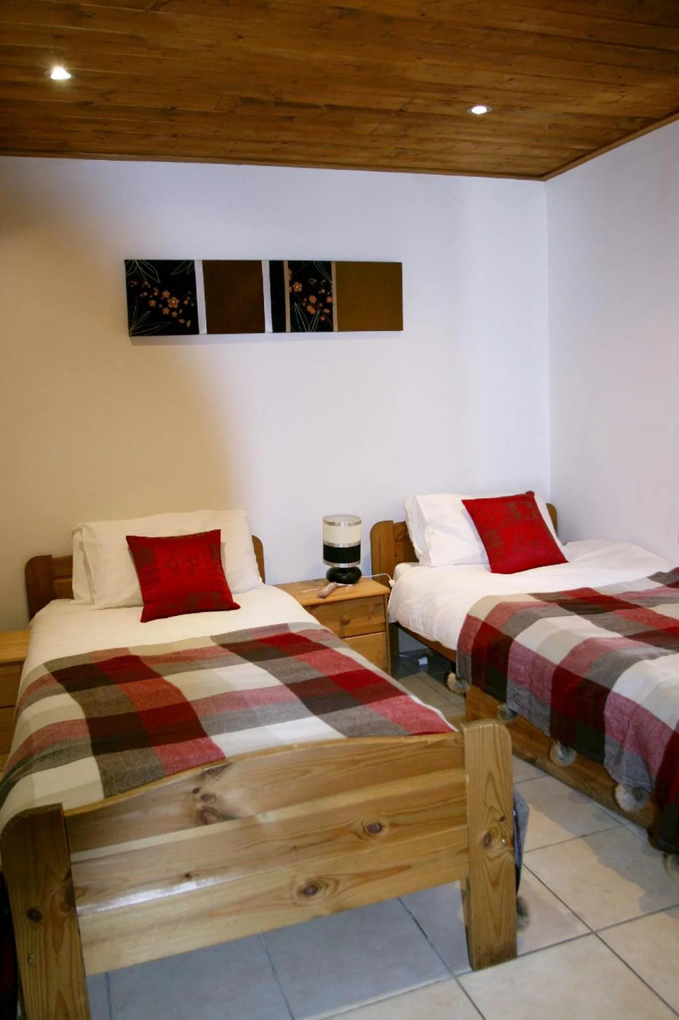 Bedroom, Bed in Ideal For all type of families "Chalet Japonyard"