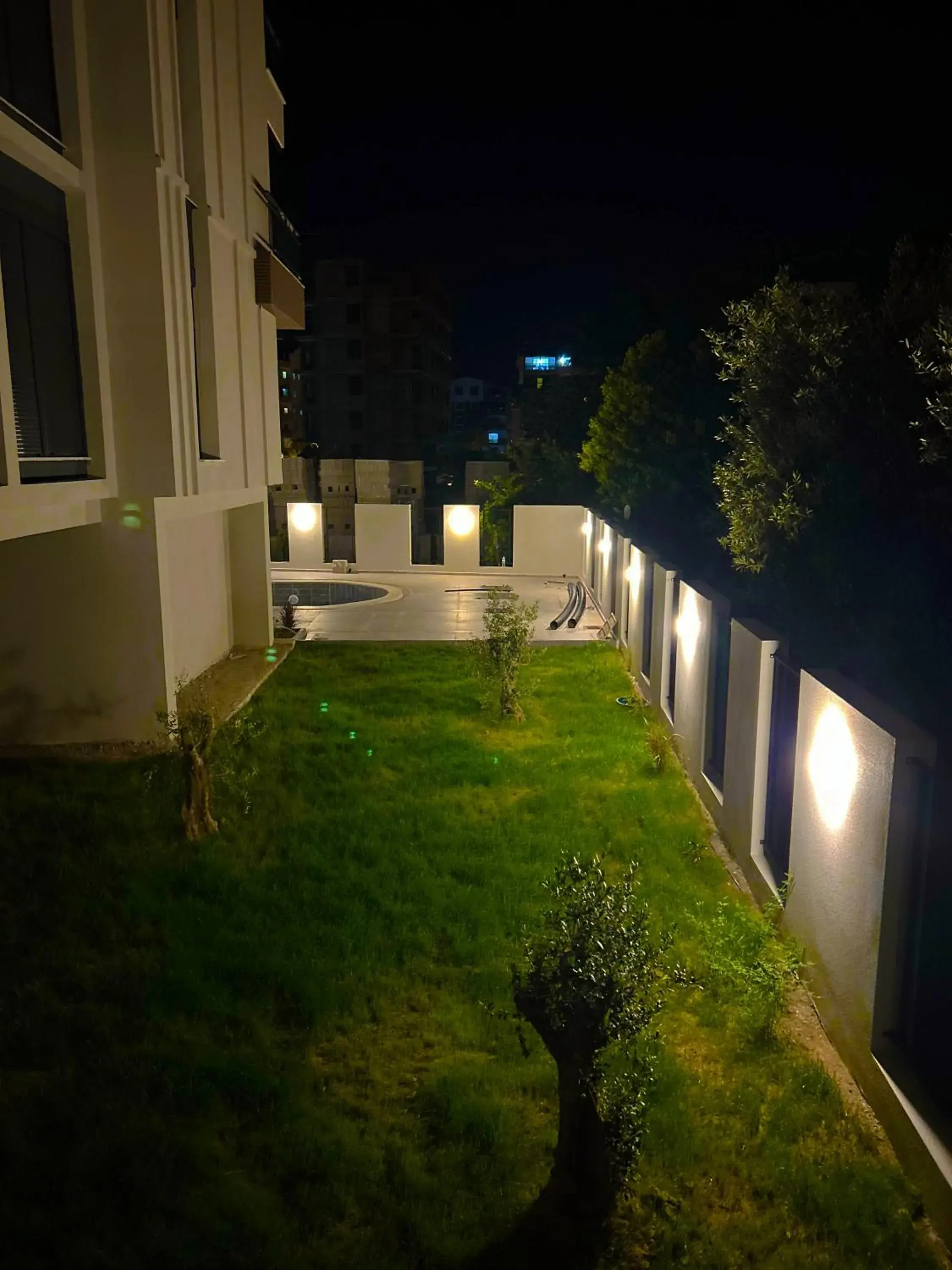 Property building in Muzdeniz Life Property building in Muzdeniz Life