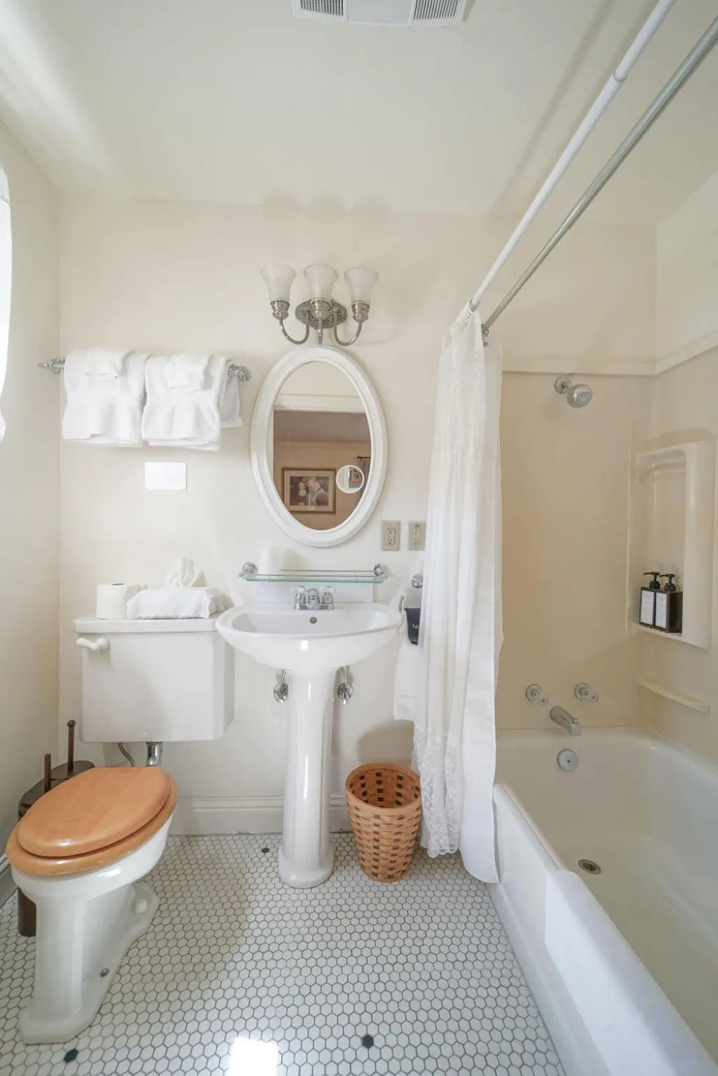 Shower in Weaverville Hotel