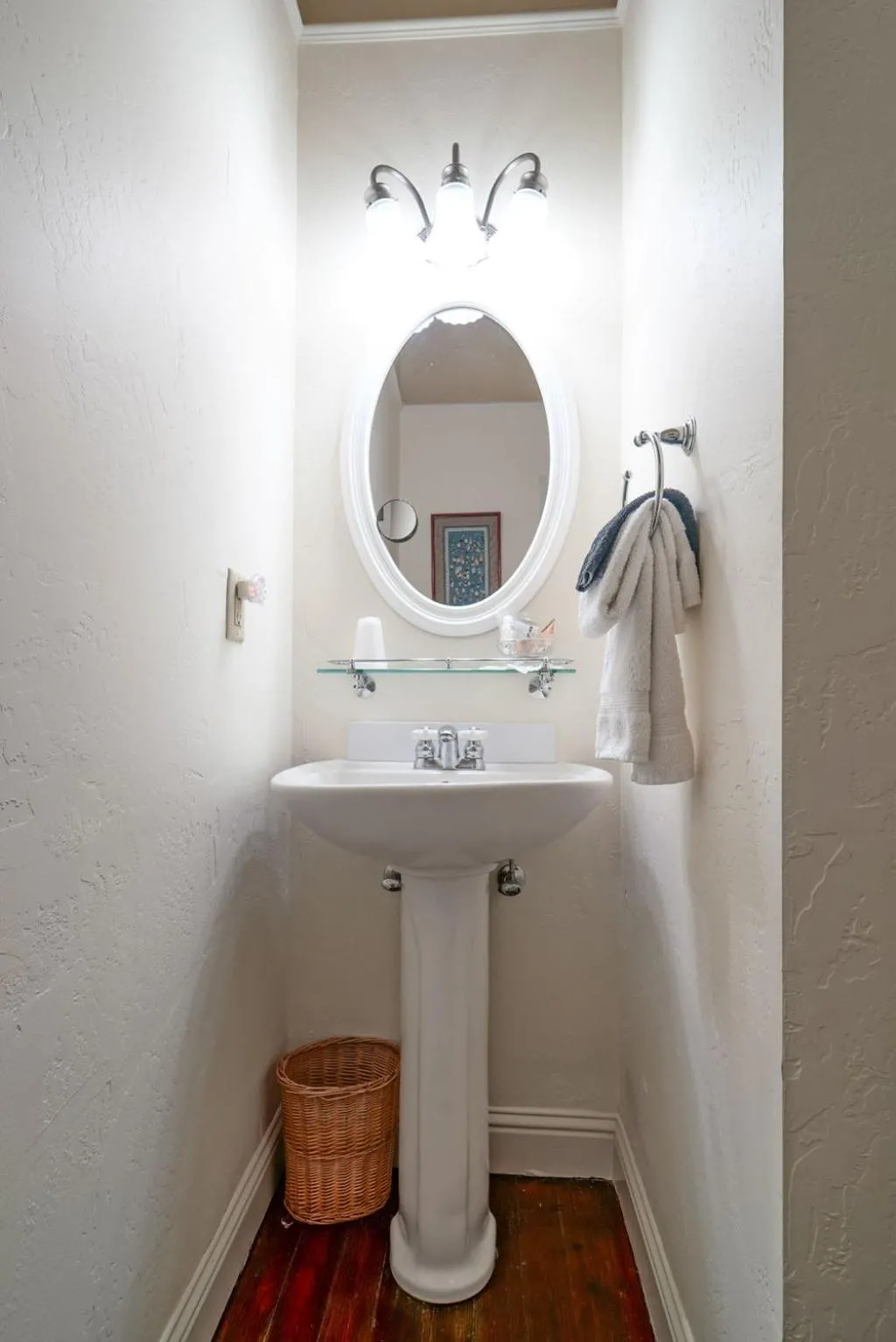 Bathroom in Weaverville Hotel