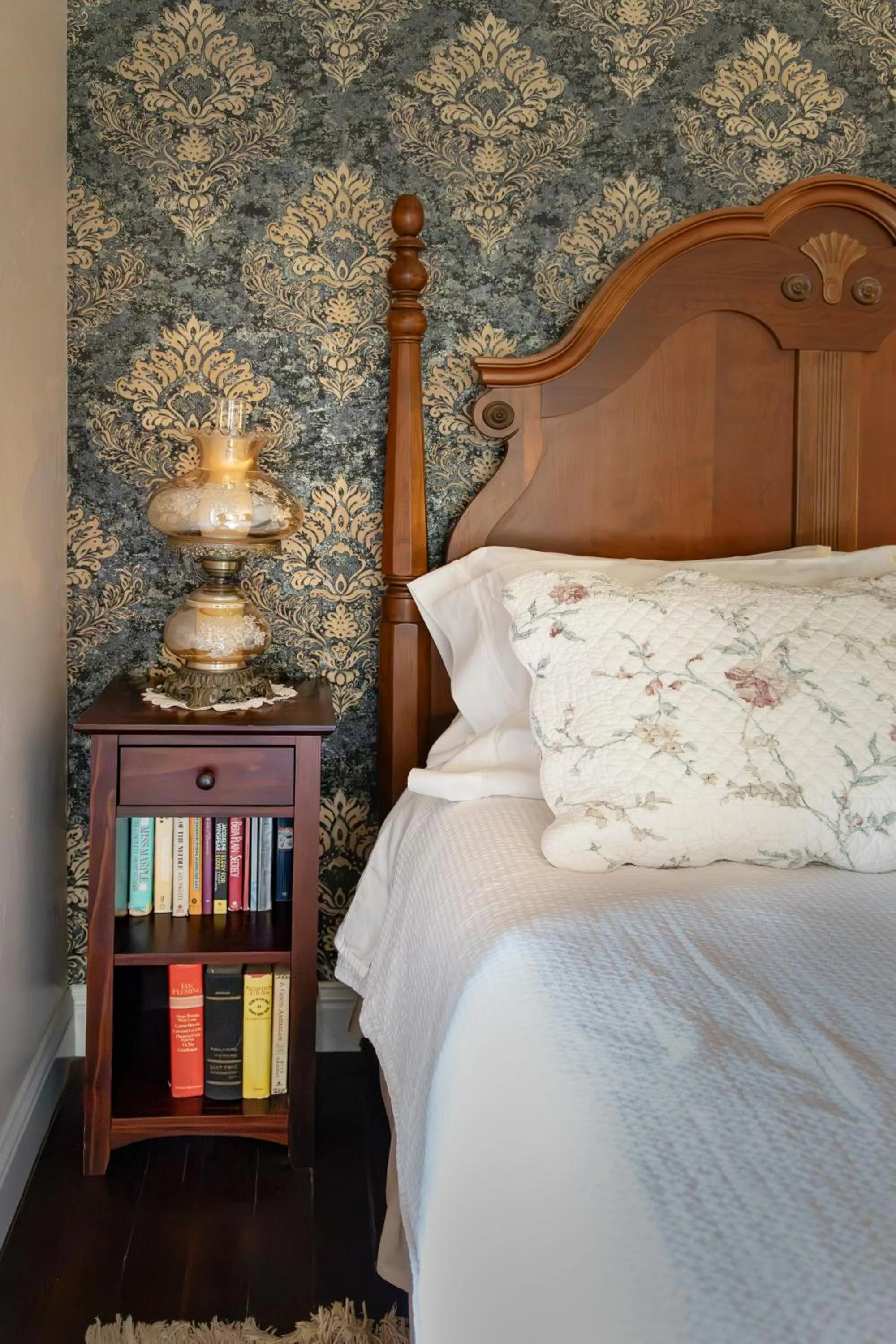 Bed in Weaverville Hotel
